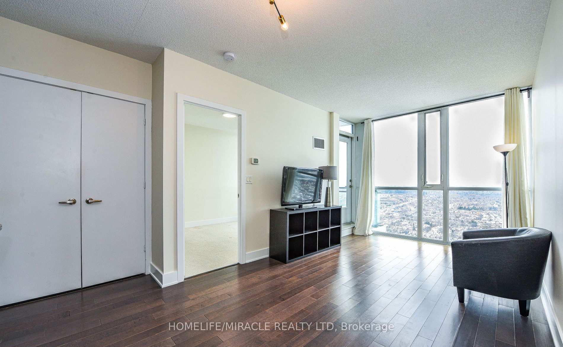 #3605 - 4099 Brickstone Mews Property Photo 17