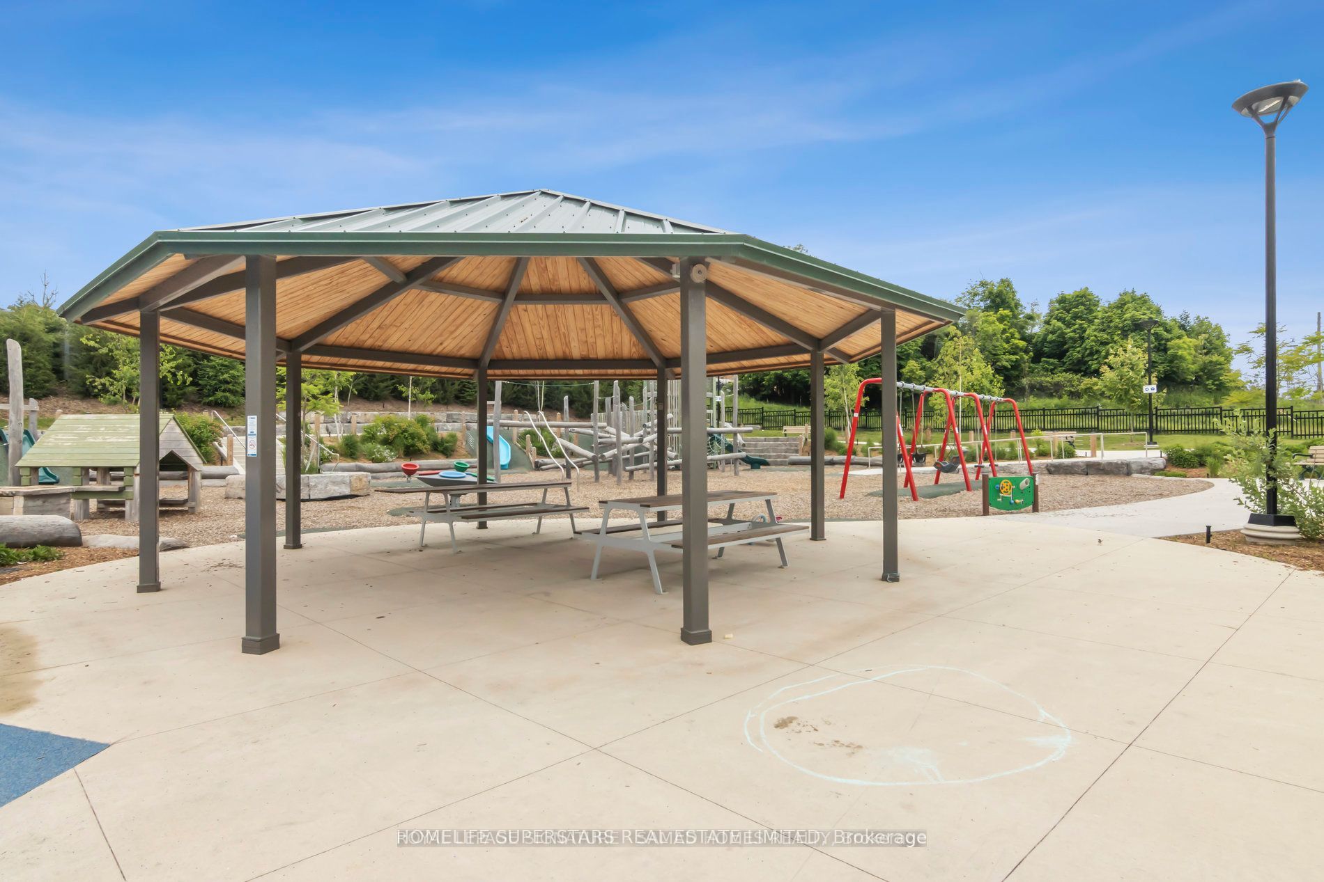 160 Canon Jackson Drive W 607 Property Photo 15