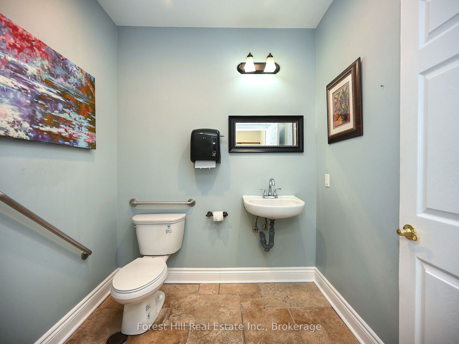 #23 - 1525 Cornwall Road Property Photo 32