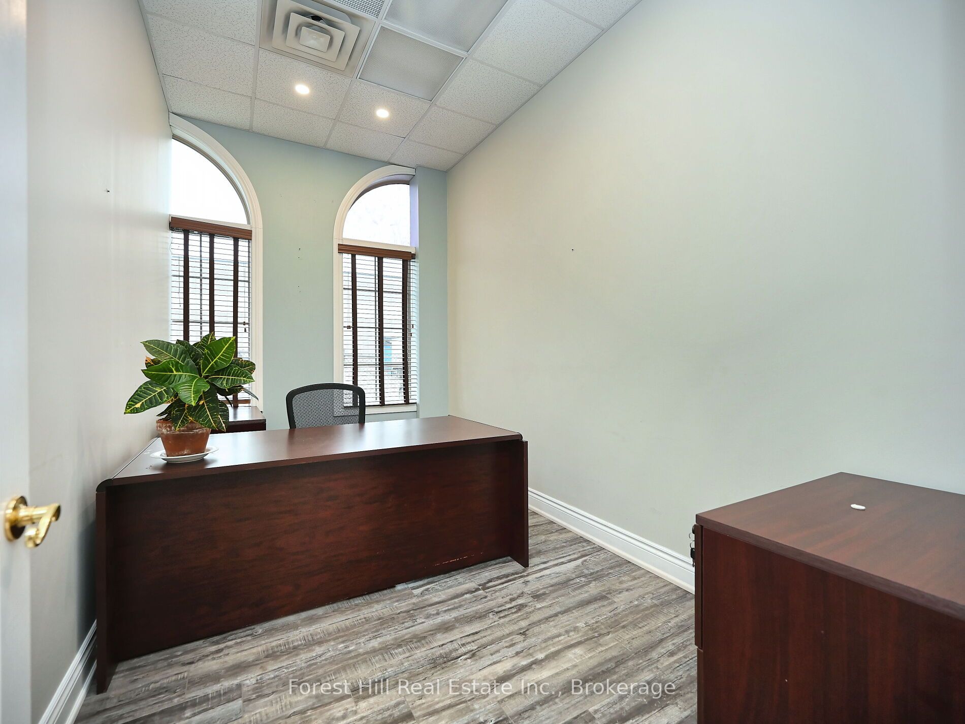 #23 - 1525 Cornwall Road Property Photo 39