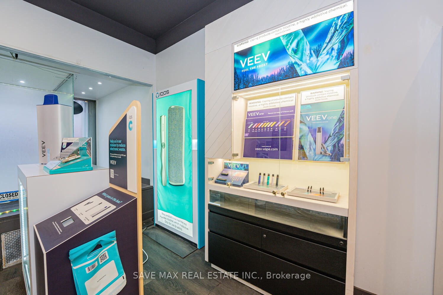 886 Bloor Street Property Photo 13