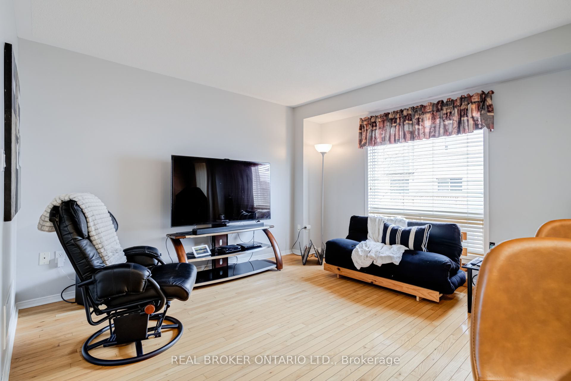 #59 - 5535 Glen Erin Drive Property Photo 8