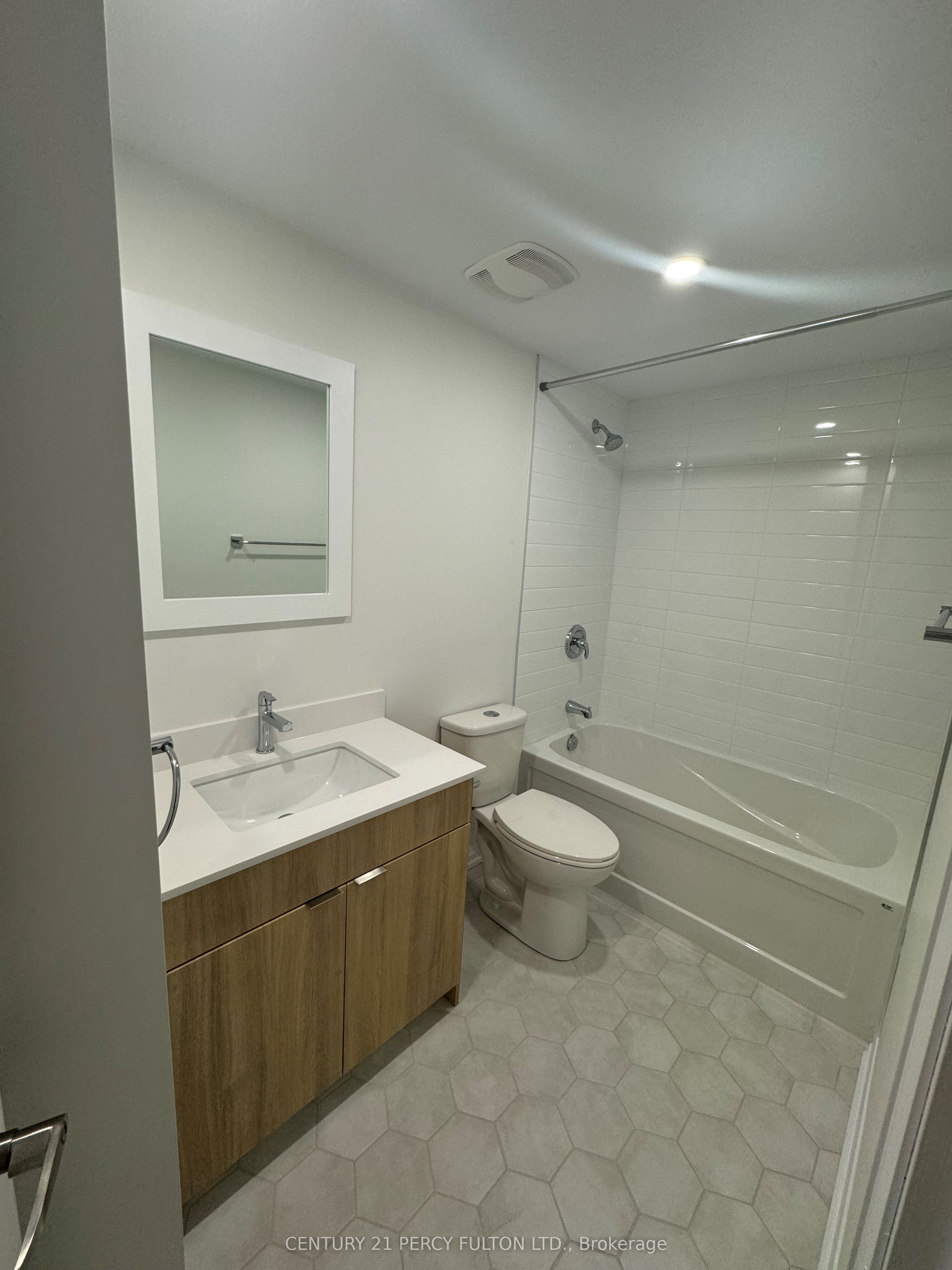 167 Thirtieth Street 3 Property Photo 4