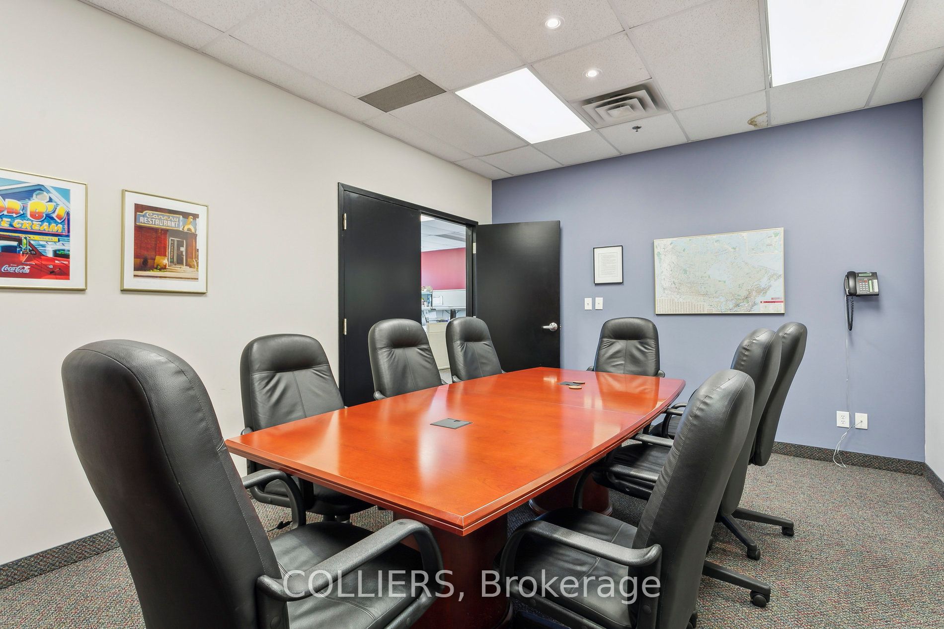 585 Secretariat Court Property Photo 5