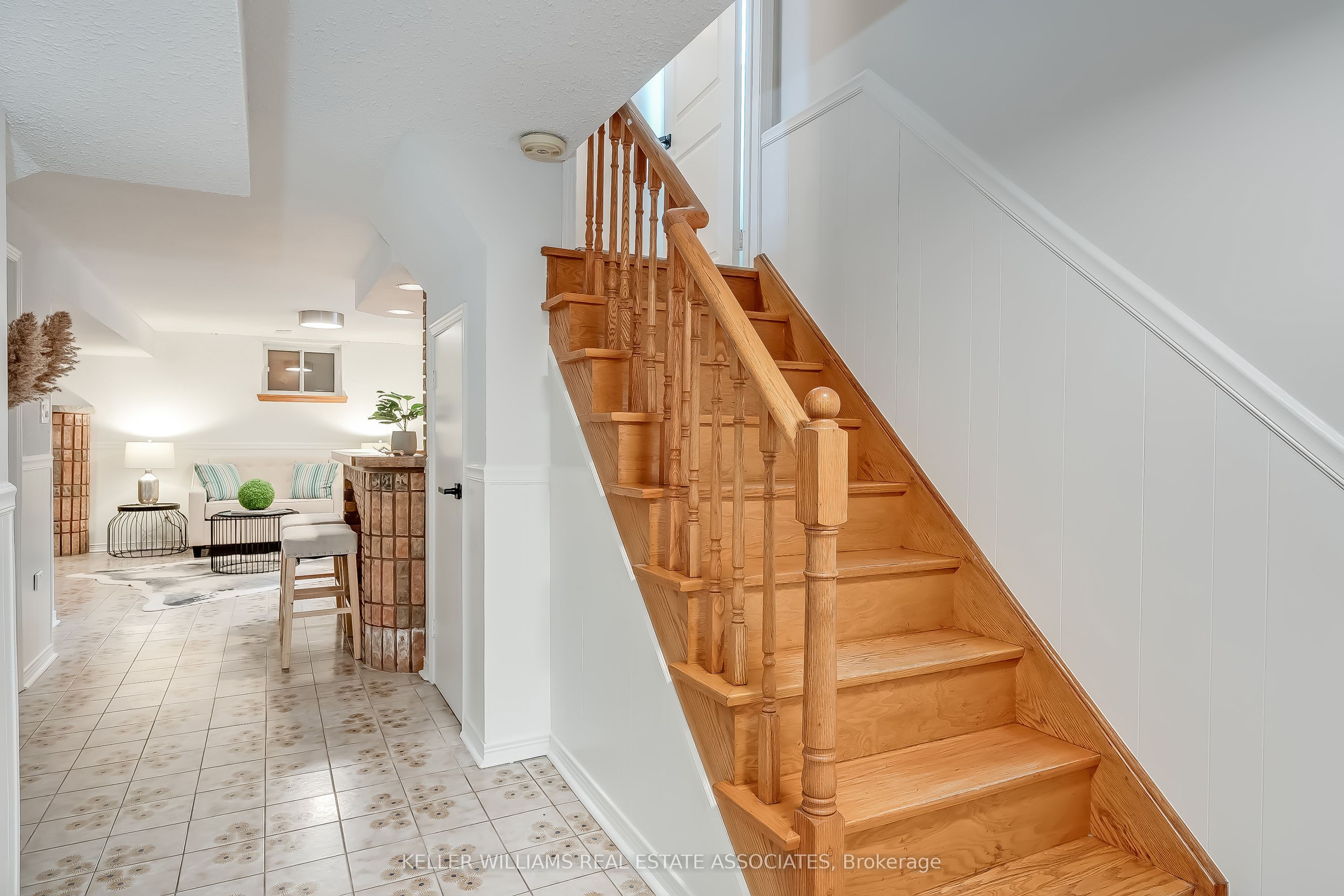4266 Ryeford Court Property Photo 30