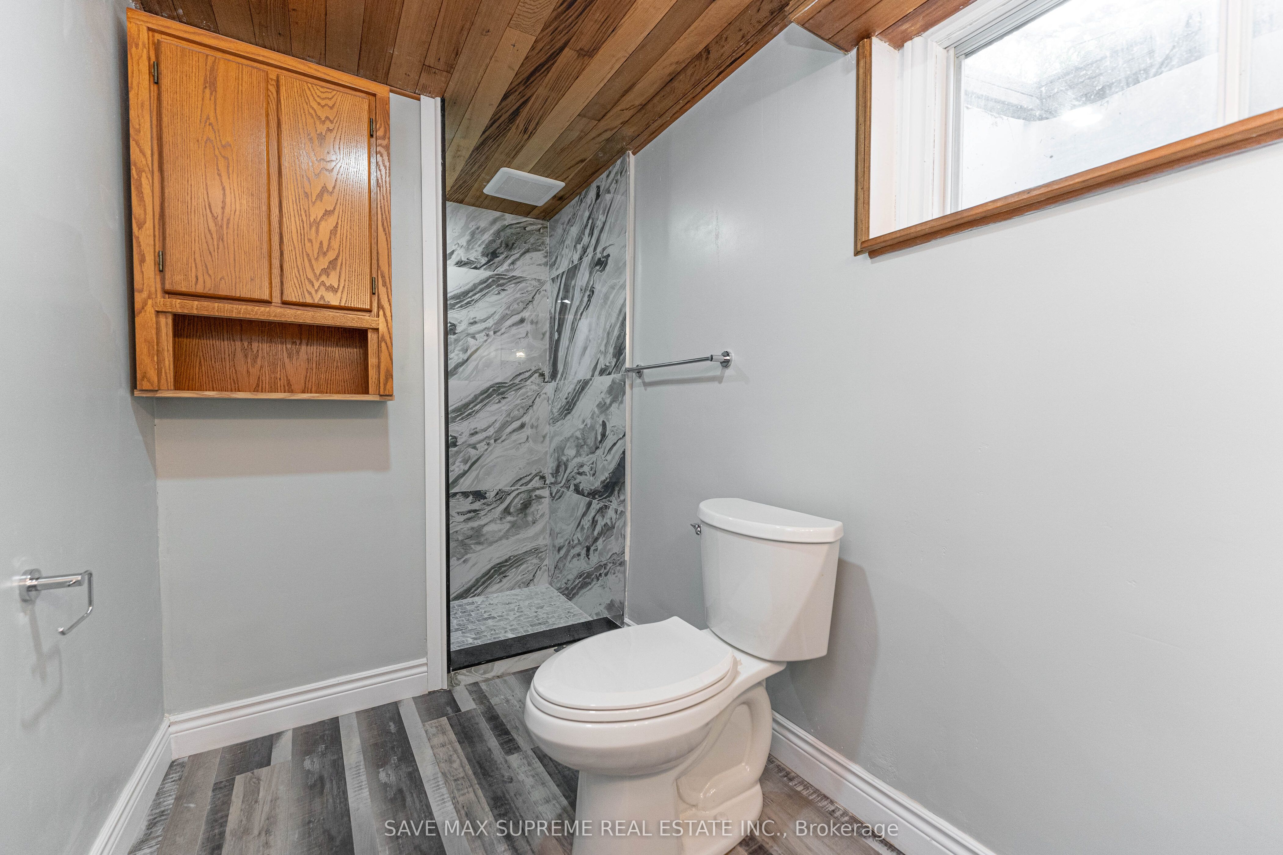 2458 Martin Court Property Photo 30