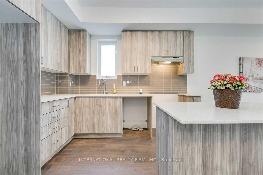 200 Malta Avenue 19 Property Photo 6