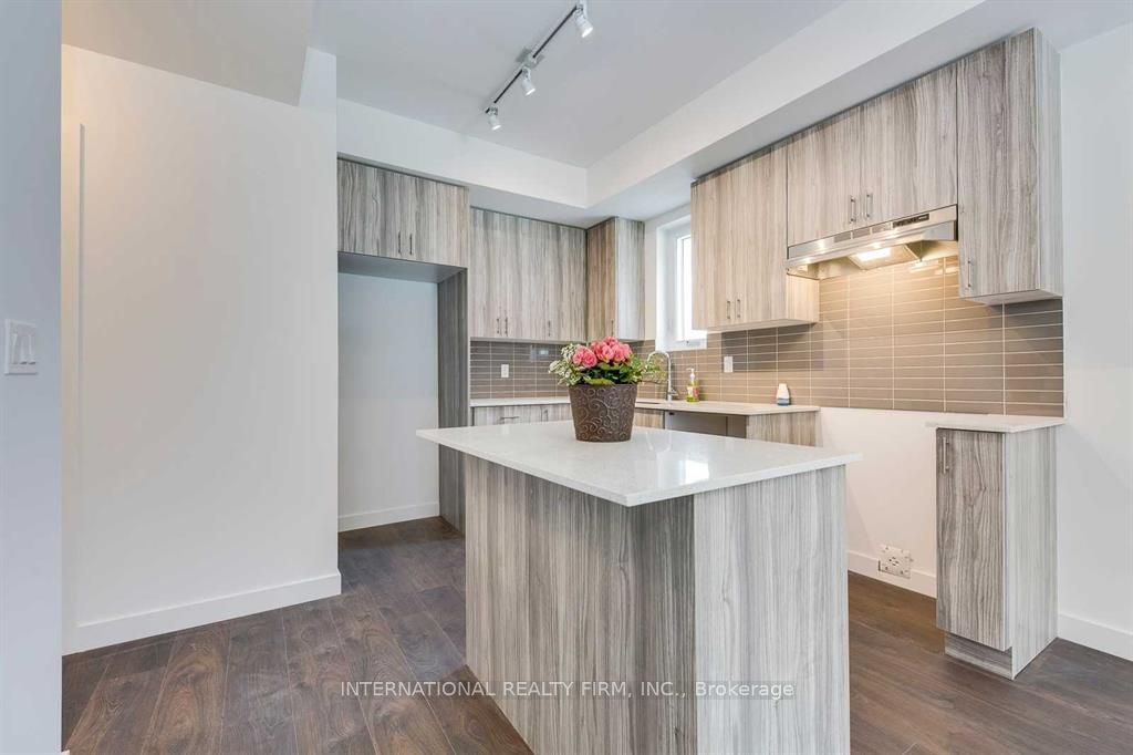 200 Malta Avenue 19 Property Photo 7