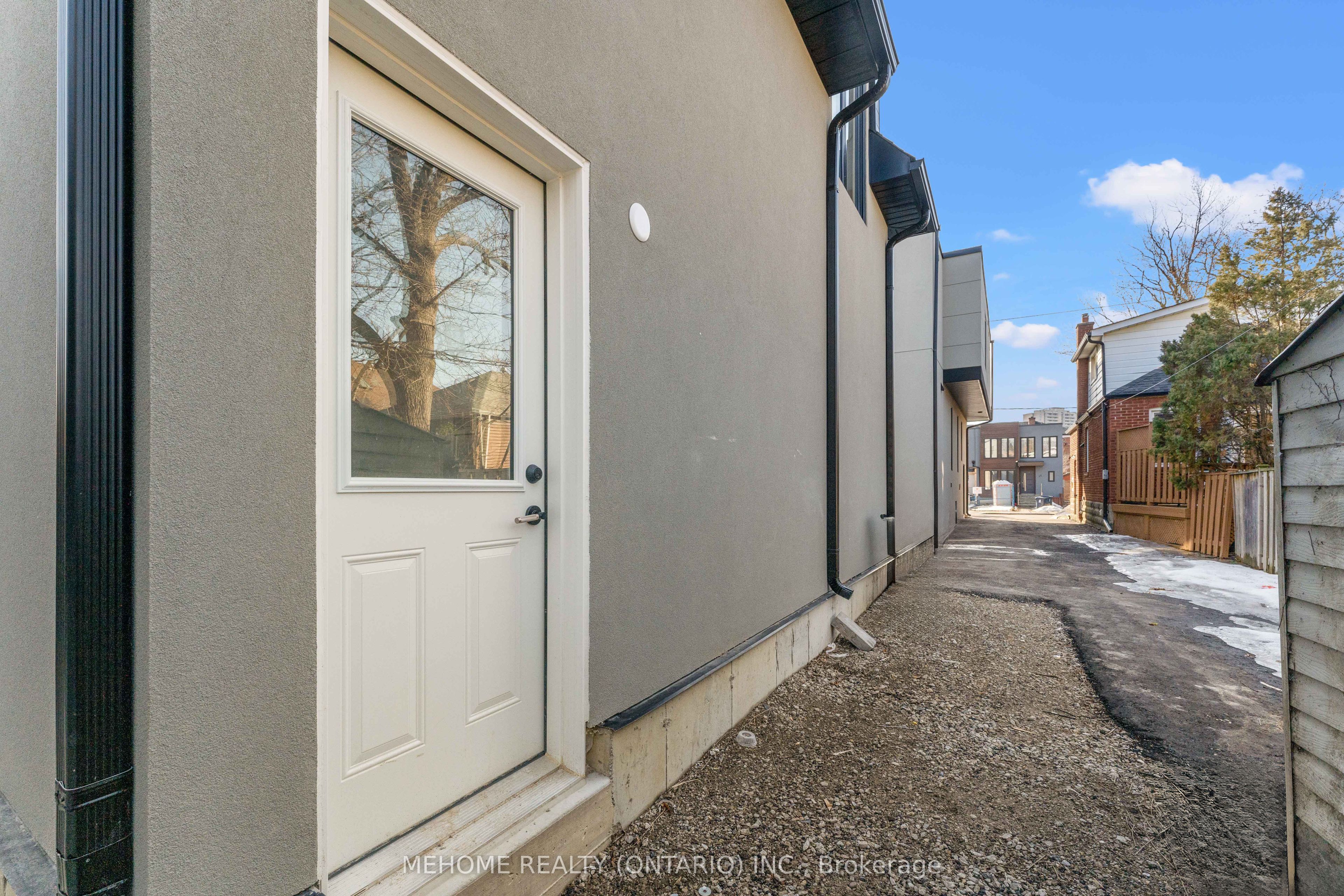 #laneway - 46 William Street Property Photo 1