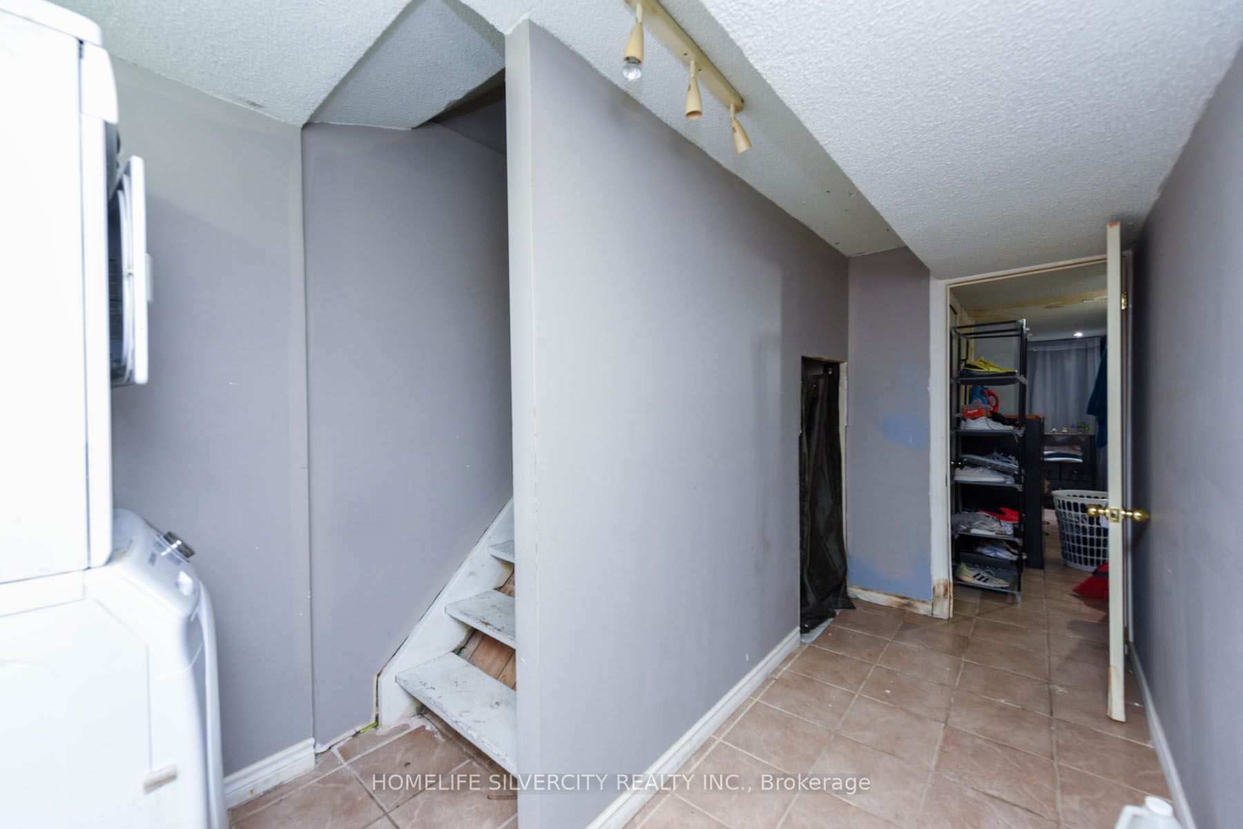 7549 Catalpa Road Property Photo 34