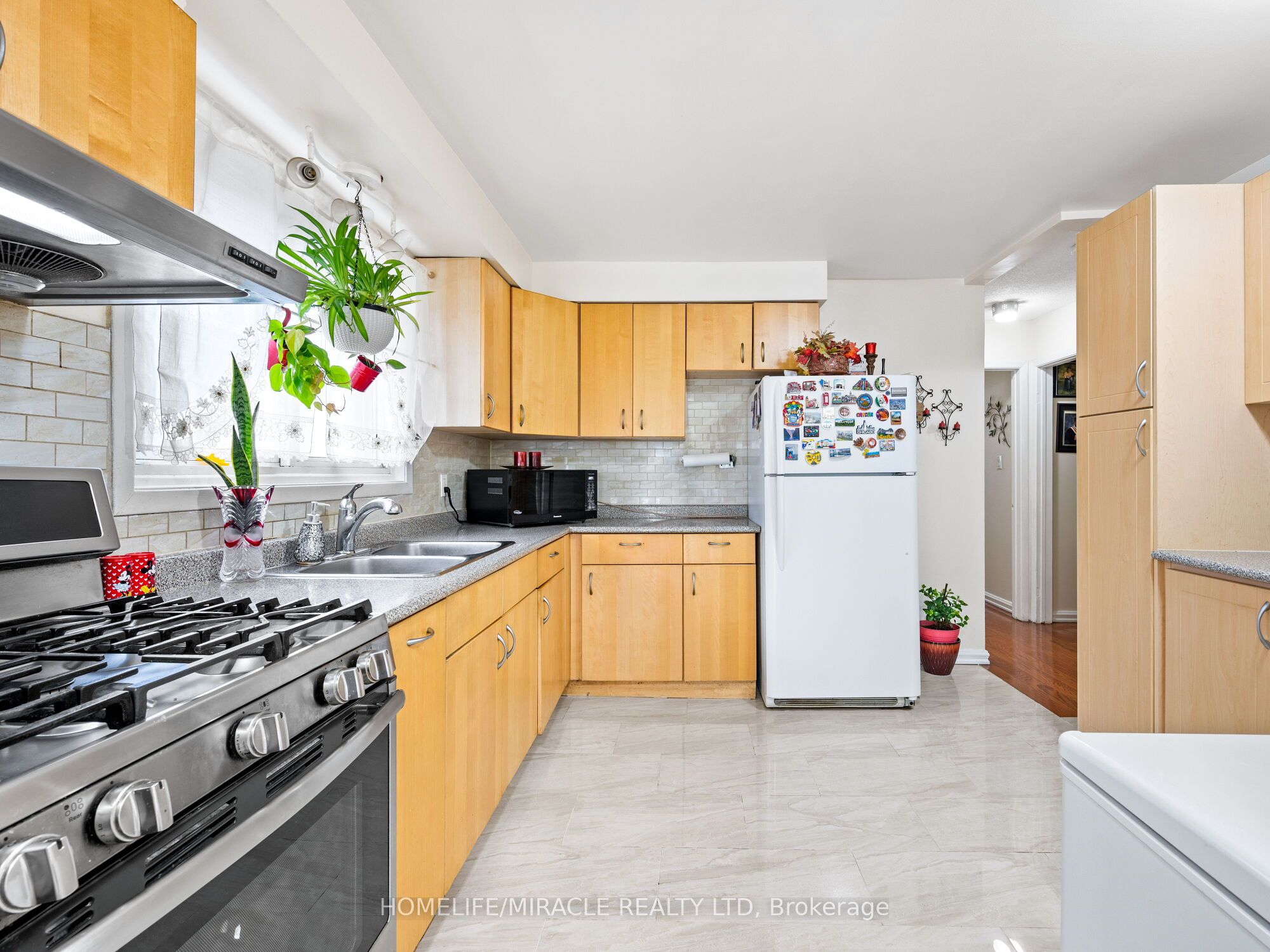 3684 Ellengale Drive Property Photo 13