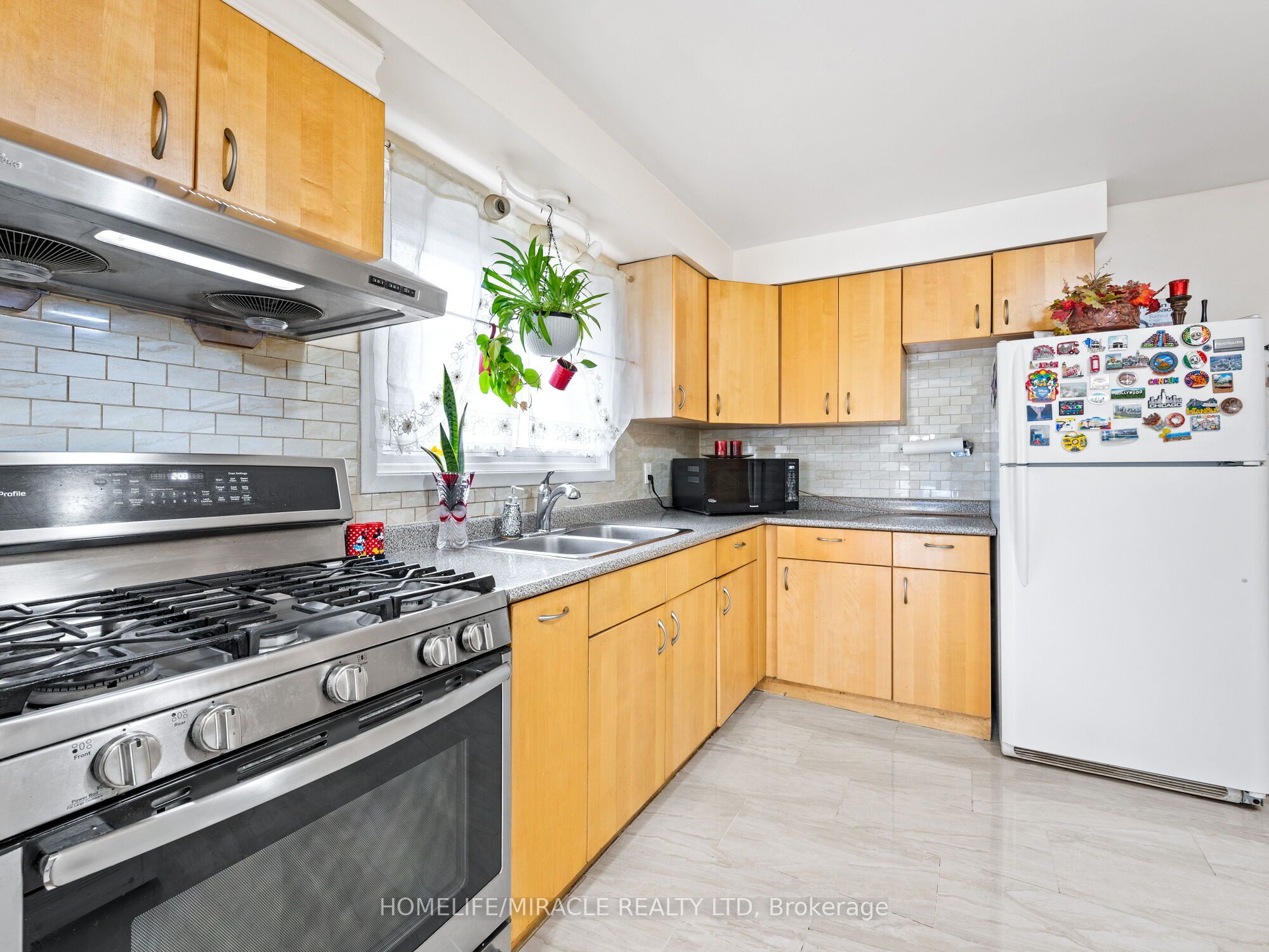 3684 Ellengale Drive Property Photo 14
