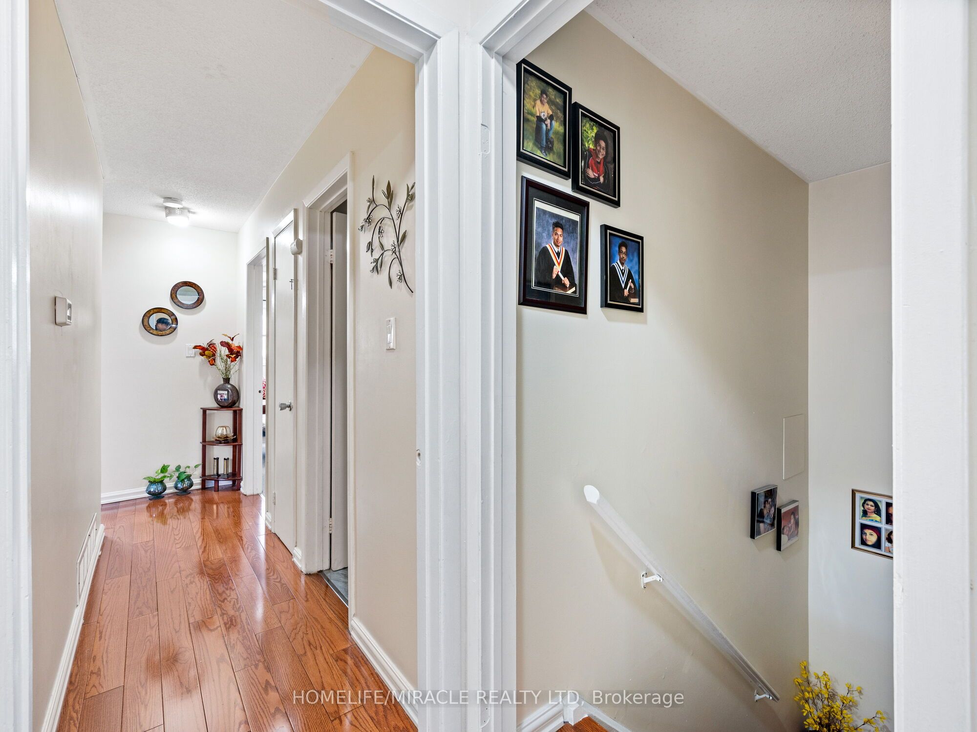 3684 Ellengale Drive Property Photo 19