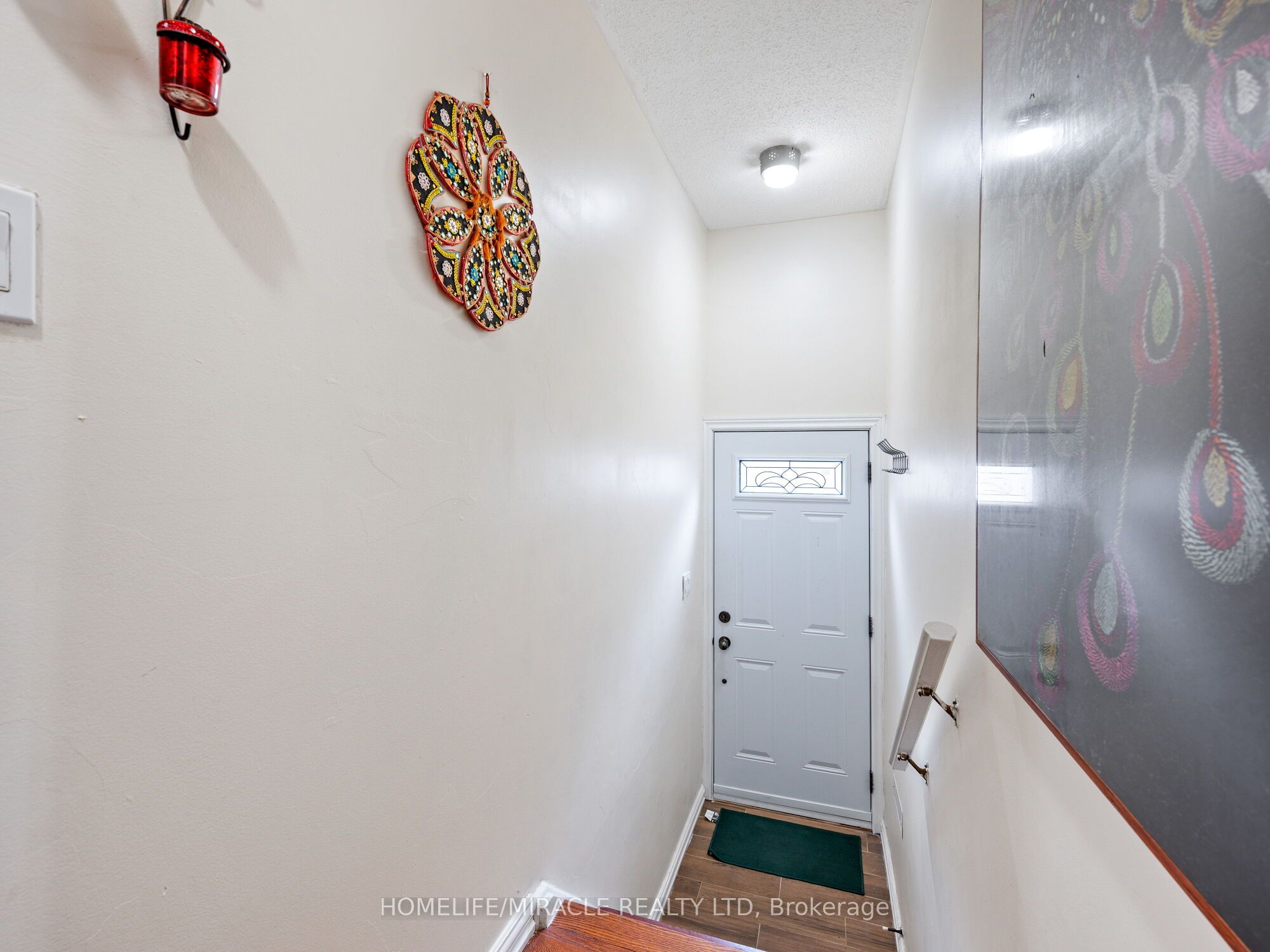 3684 Ellengale Drive Property Photo 27