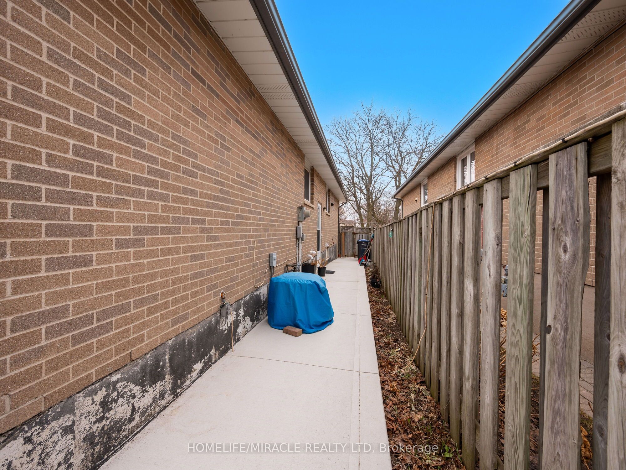 3684 Ellengale Drive Property Photo 43