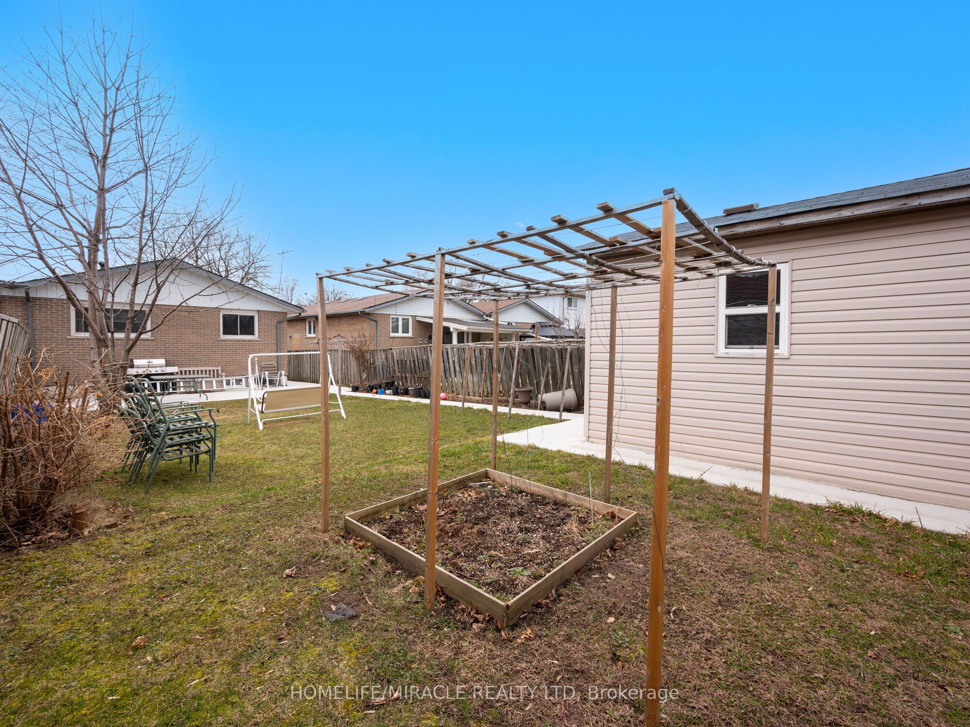 3684 Ellengale Drive Property Photo 48