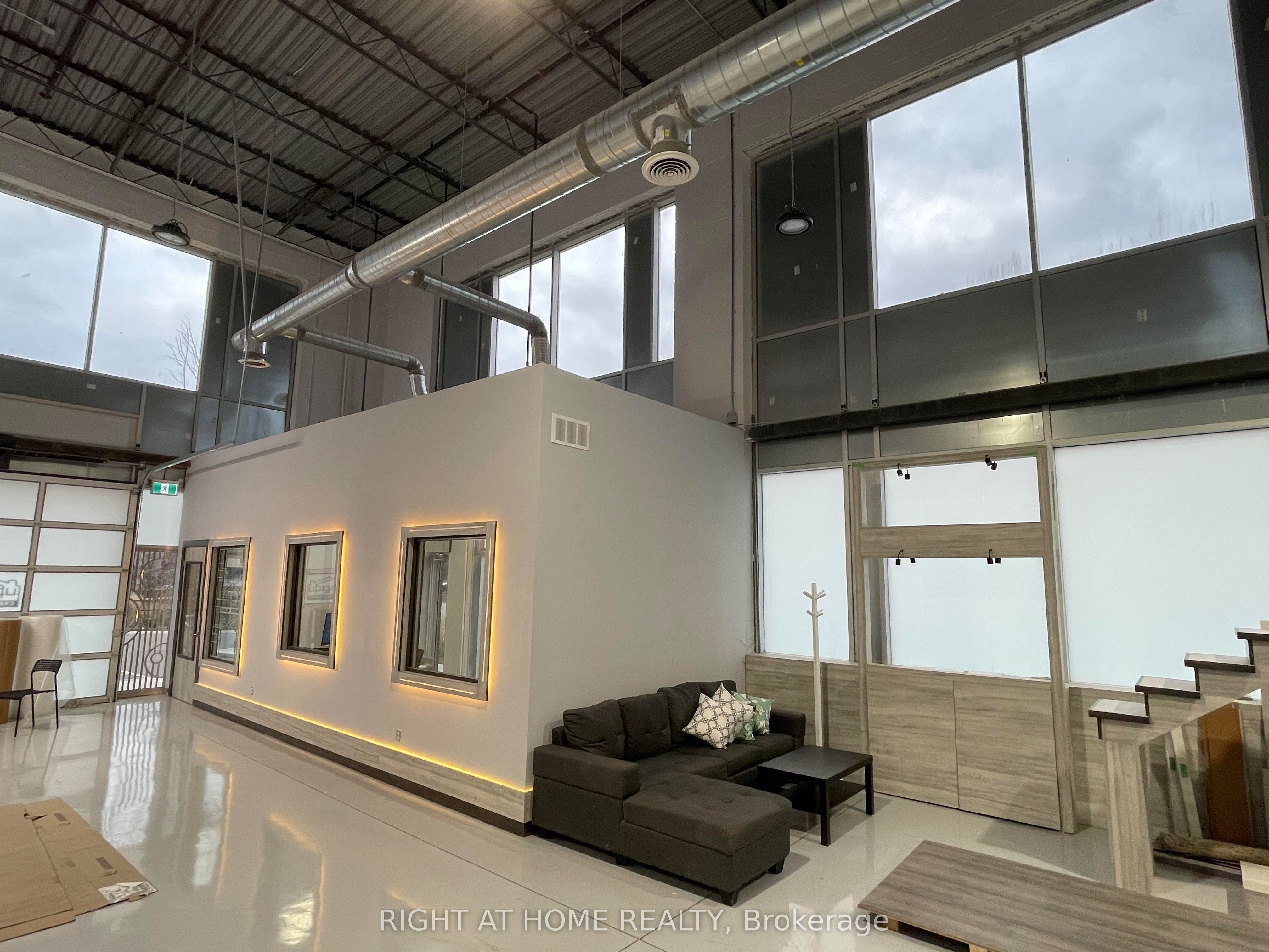 #unit#1 - 1162 King Road Property Photo 5
