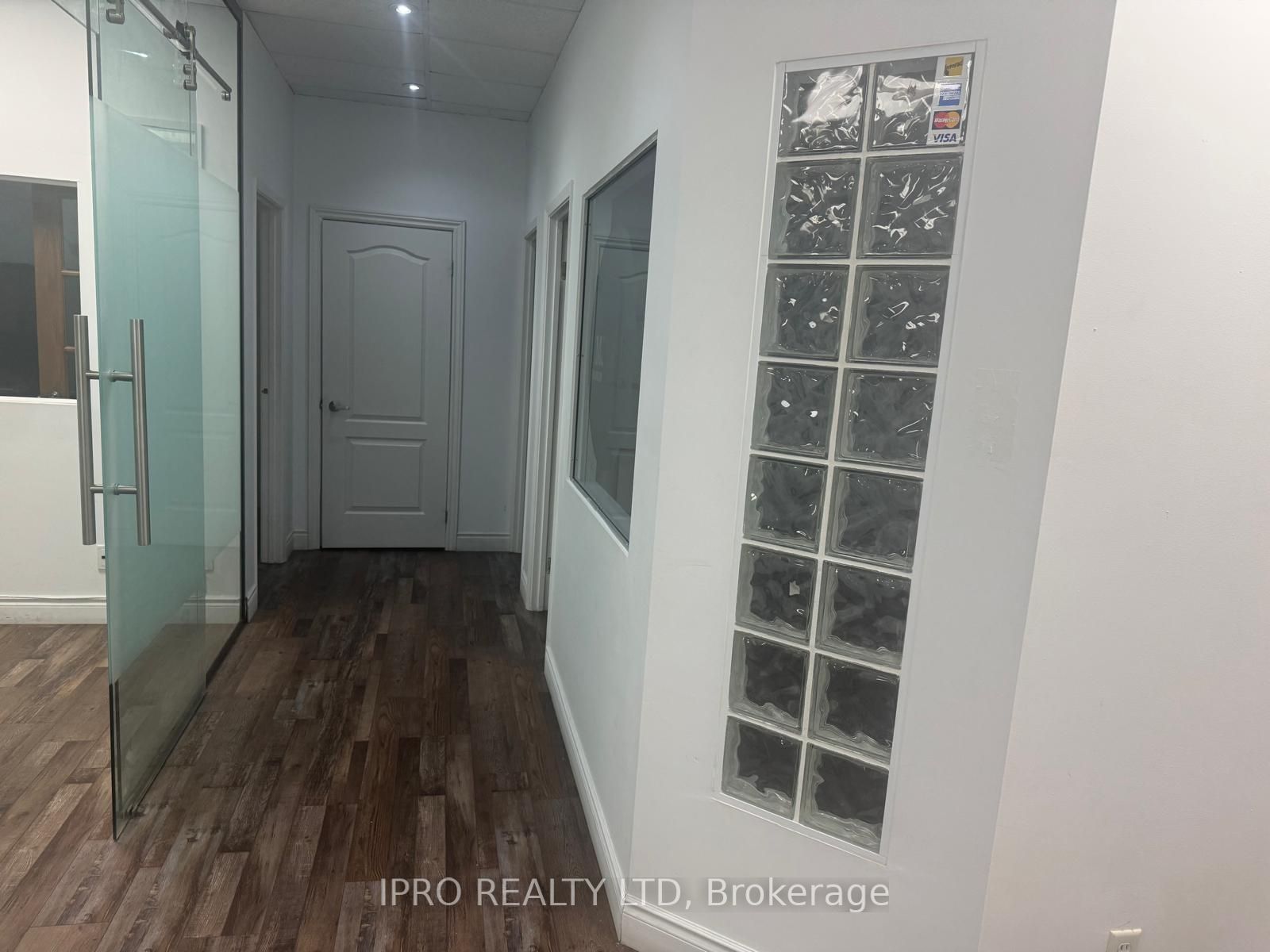 #203 - 49 Hillcrest Avenue Property Photo 3