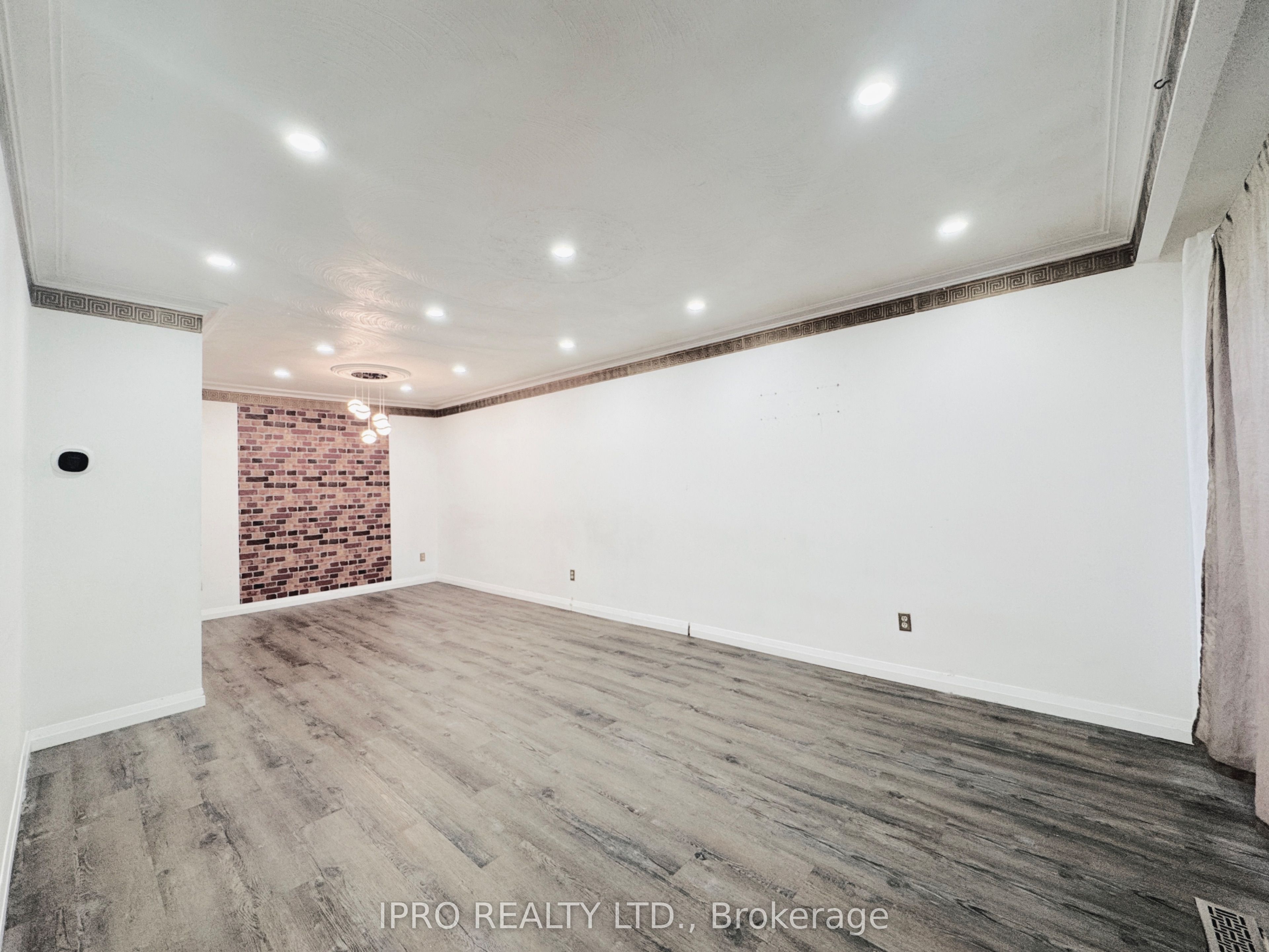 #main - 4118 Woodington Drive Property Photo 12