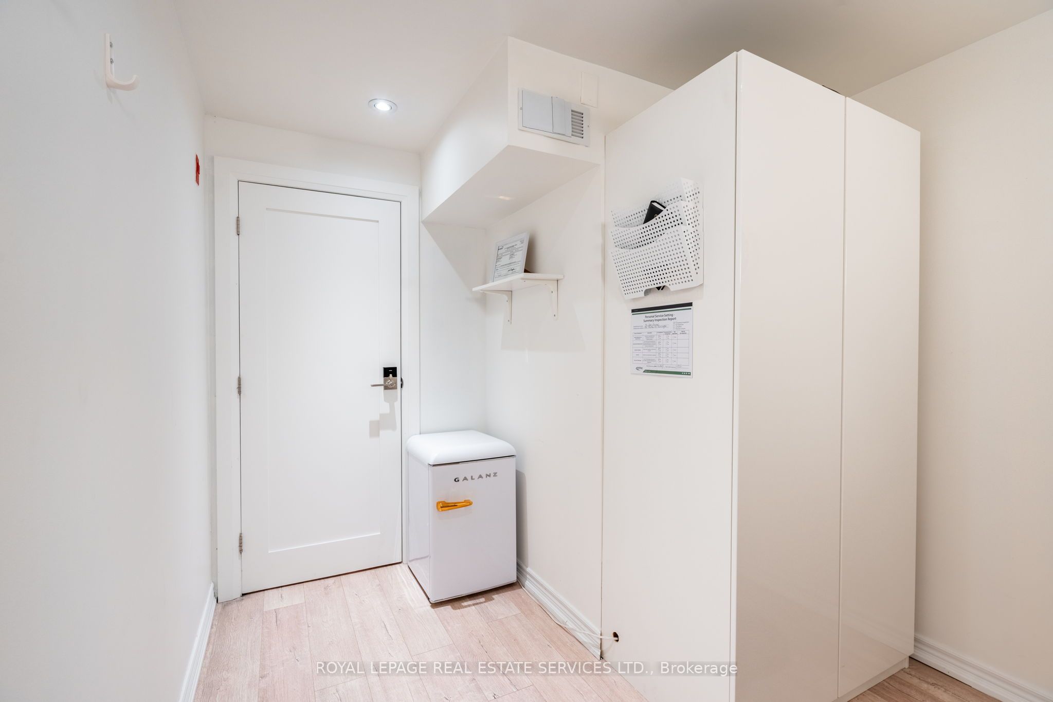 396 Martha Street Property Photo 22