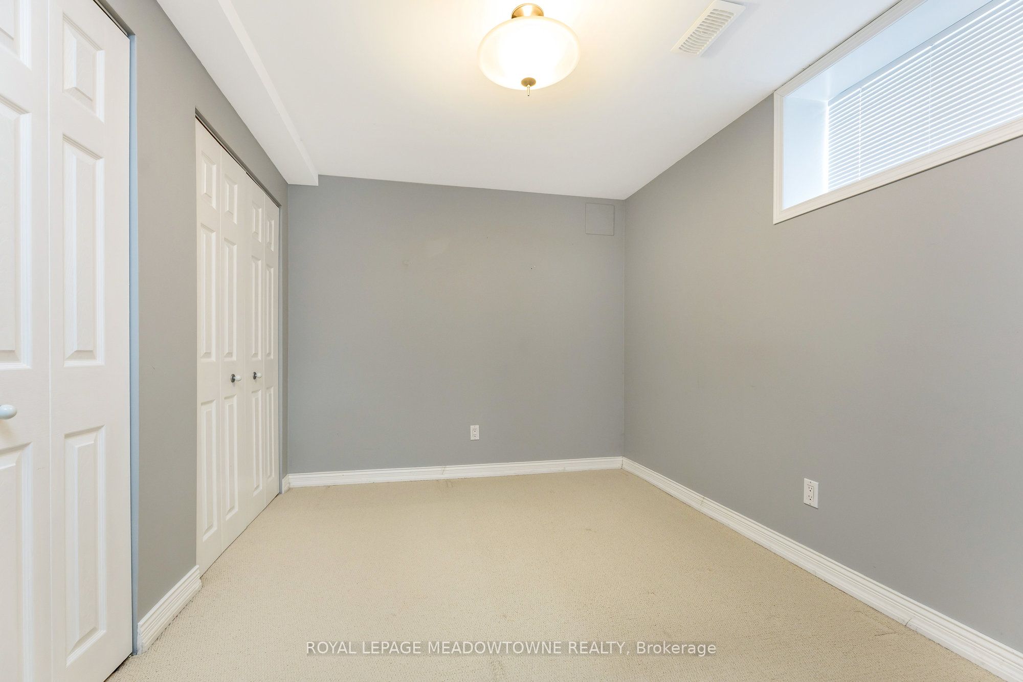 82 Division Street Property Photo 33
