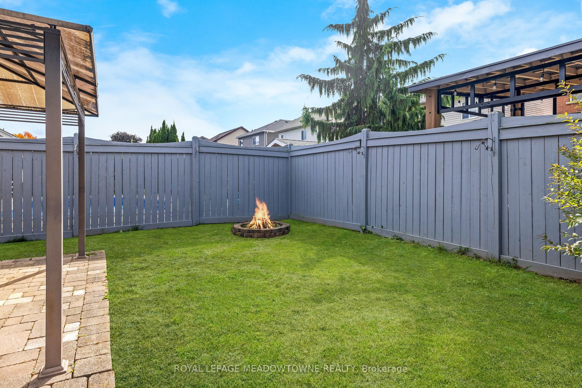 82 Division Street Property Photo 37