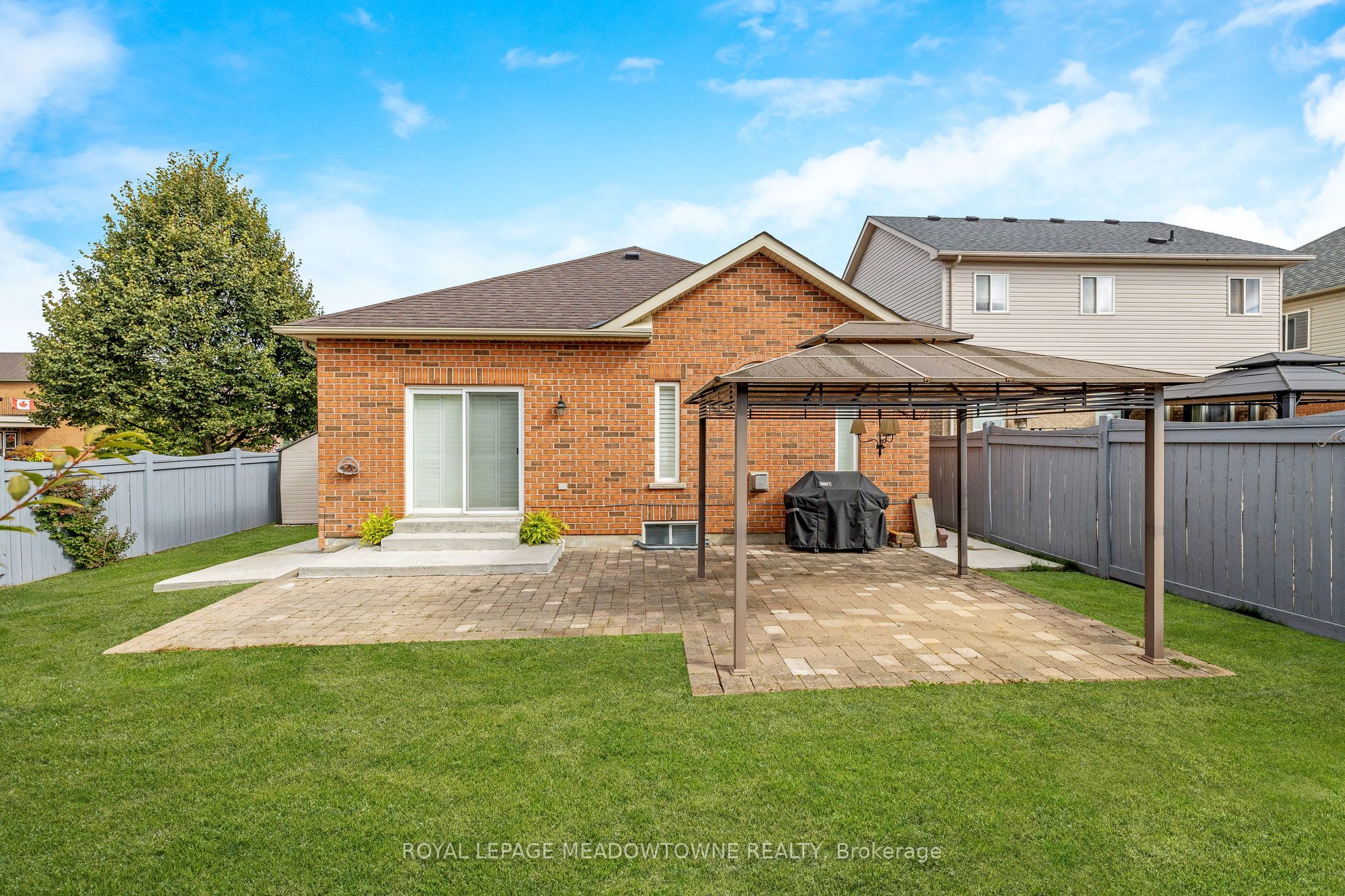 82 Division Street Property Photo 40