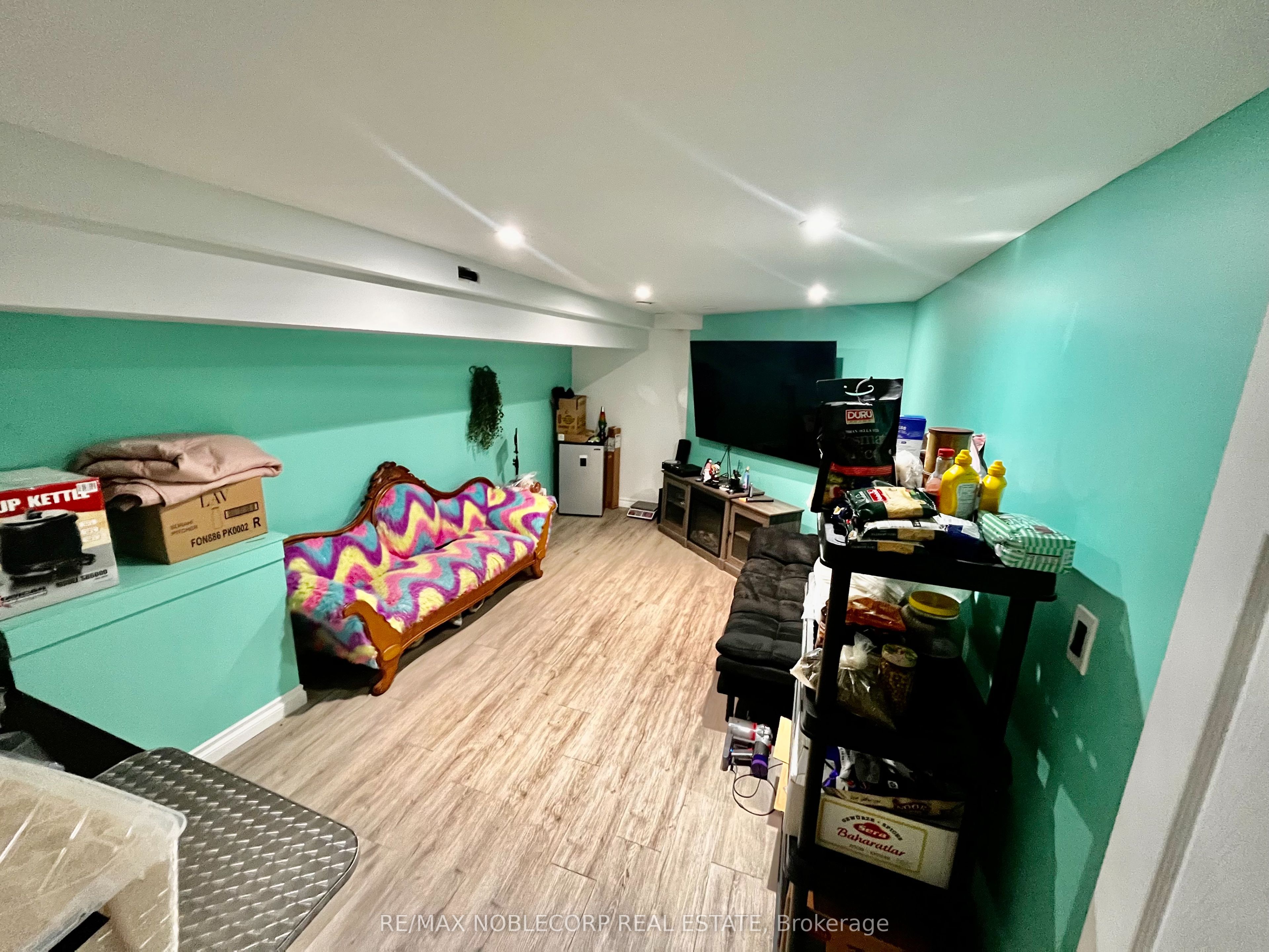 730 Wilson Avenue Property Photo 17