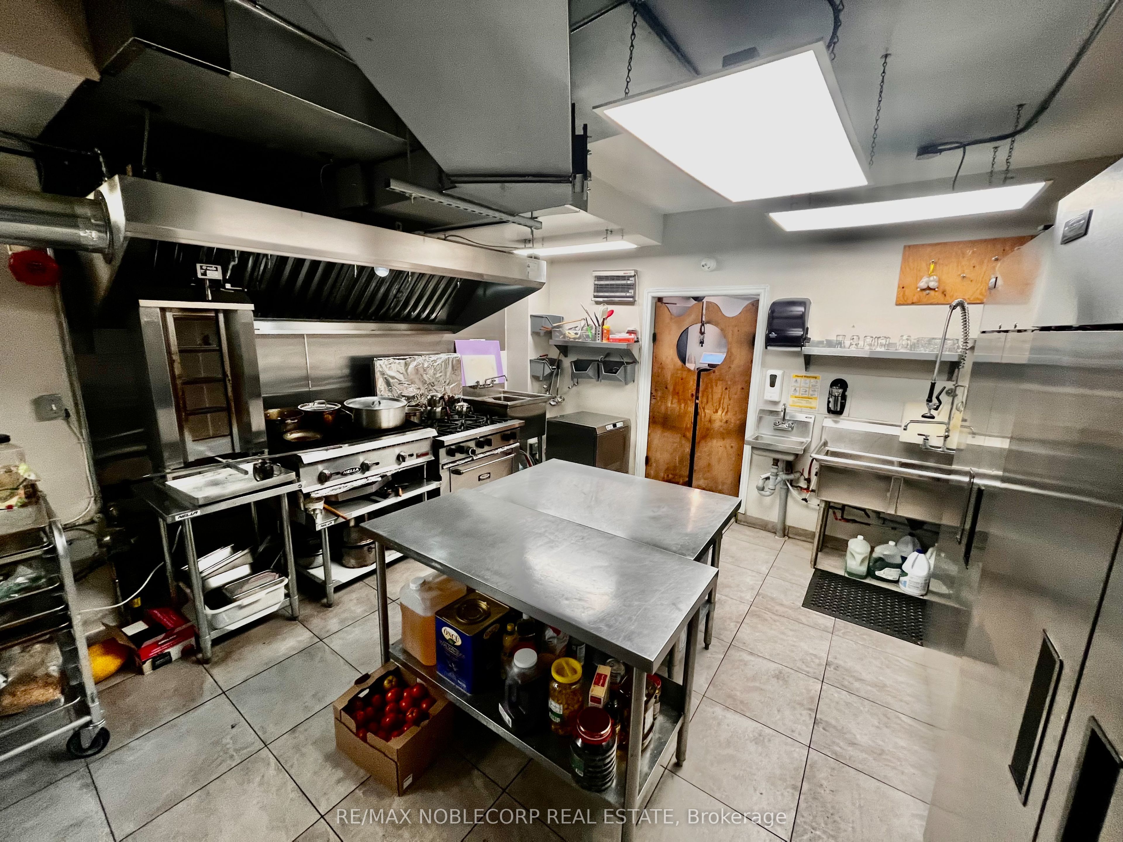 730 Wilson Avenue Property Photo 19