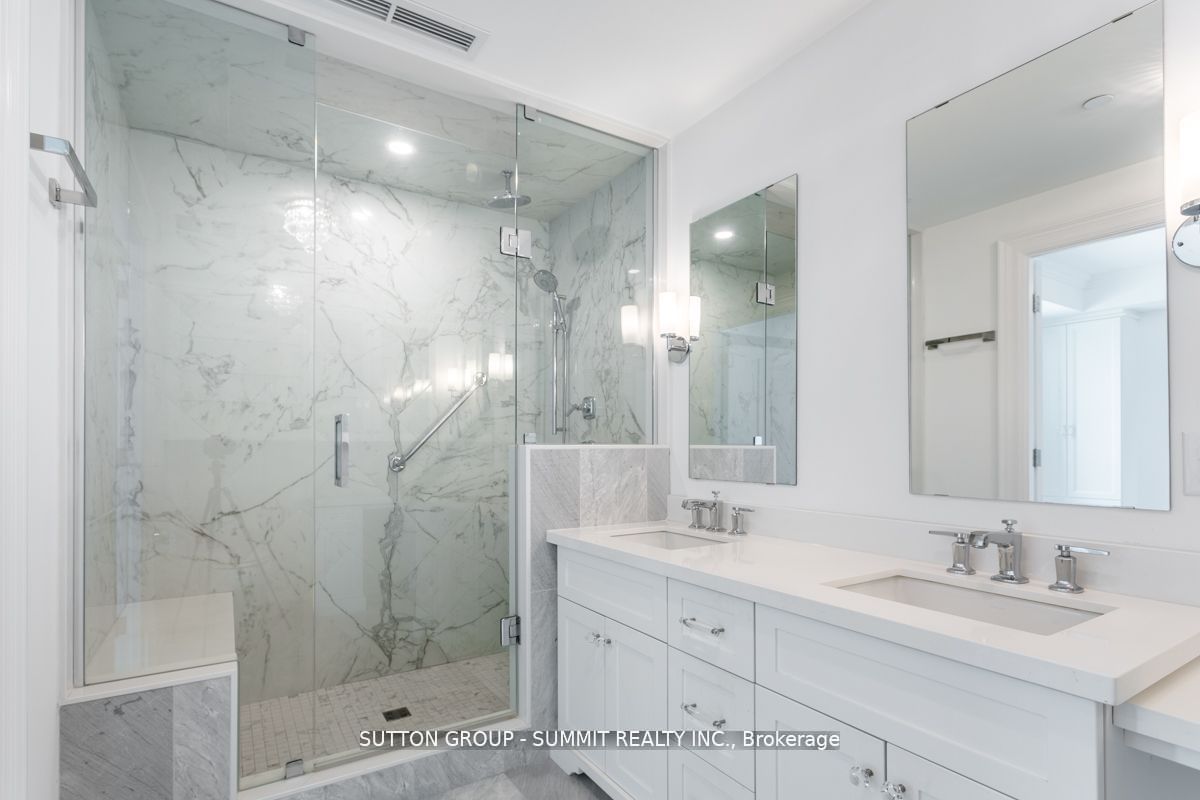 2060 Lakeshore Road 404 Property Photo 20