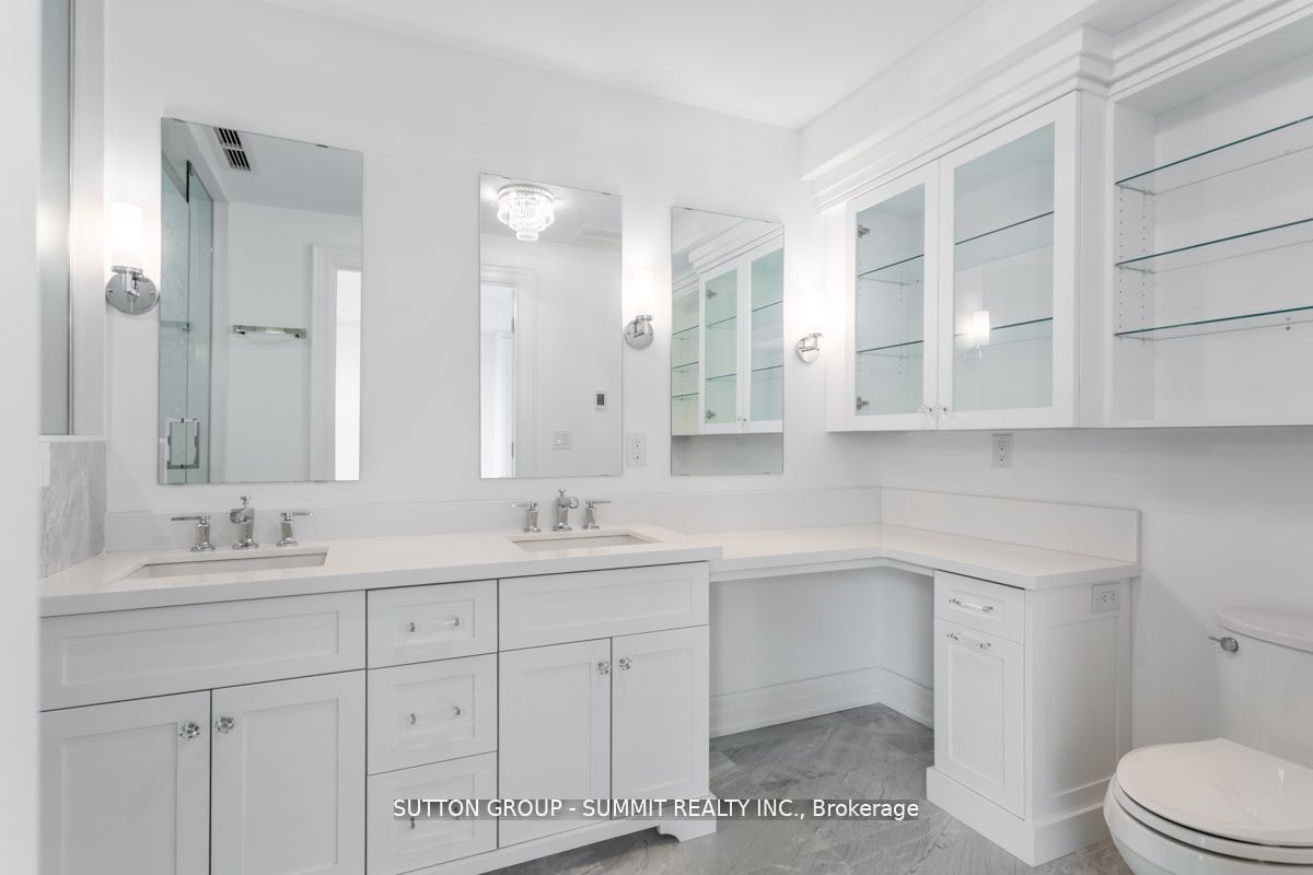 2060 Lakeshore Road 404 Property Photo 21