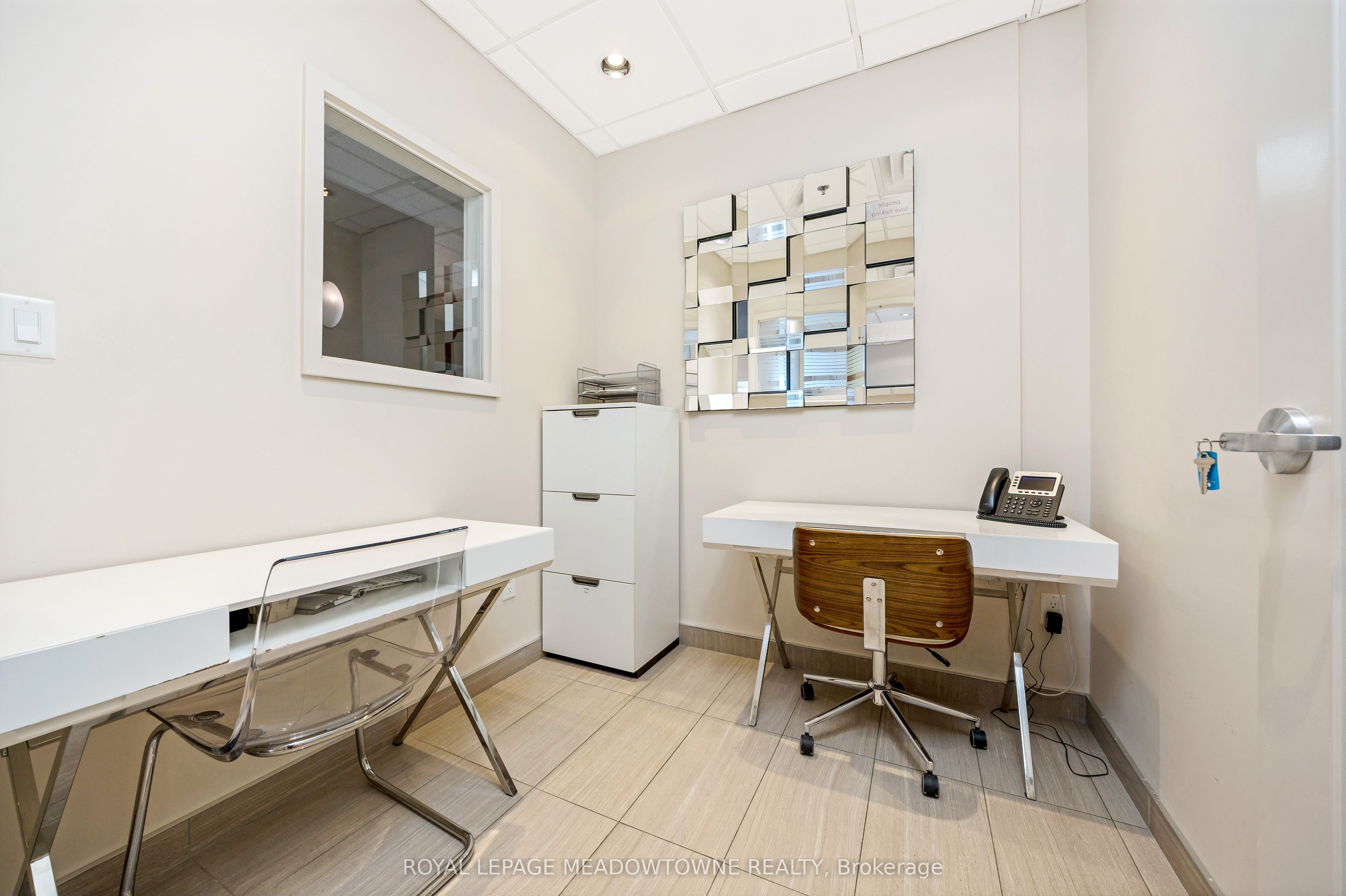 #110 - 450 Bronte Street Property Photo 12