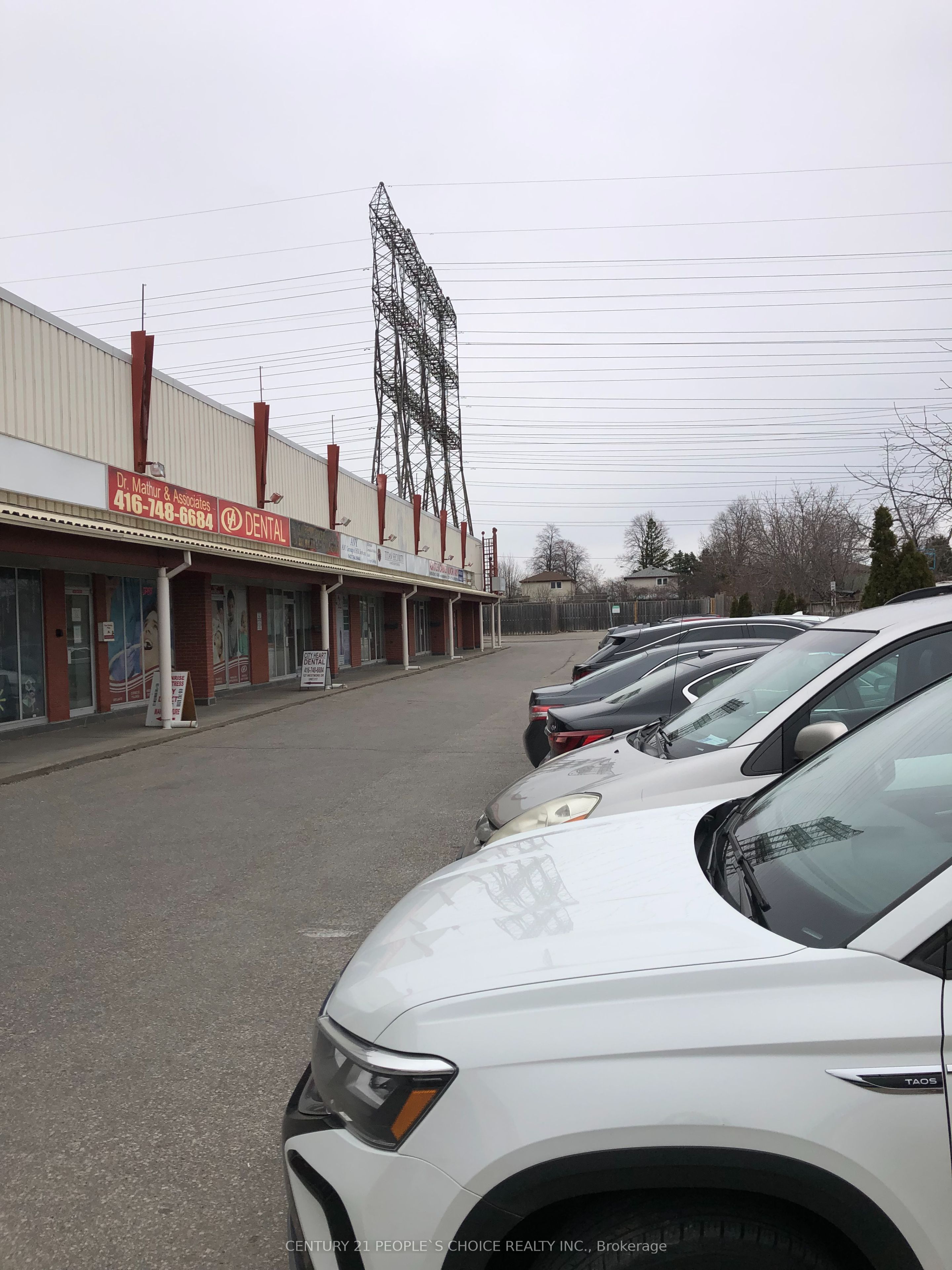 #113 - 127 Westmore Drive Property Photo 23