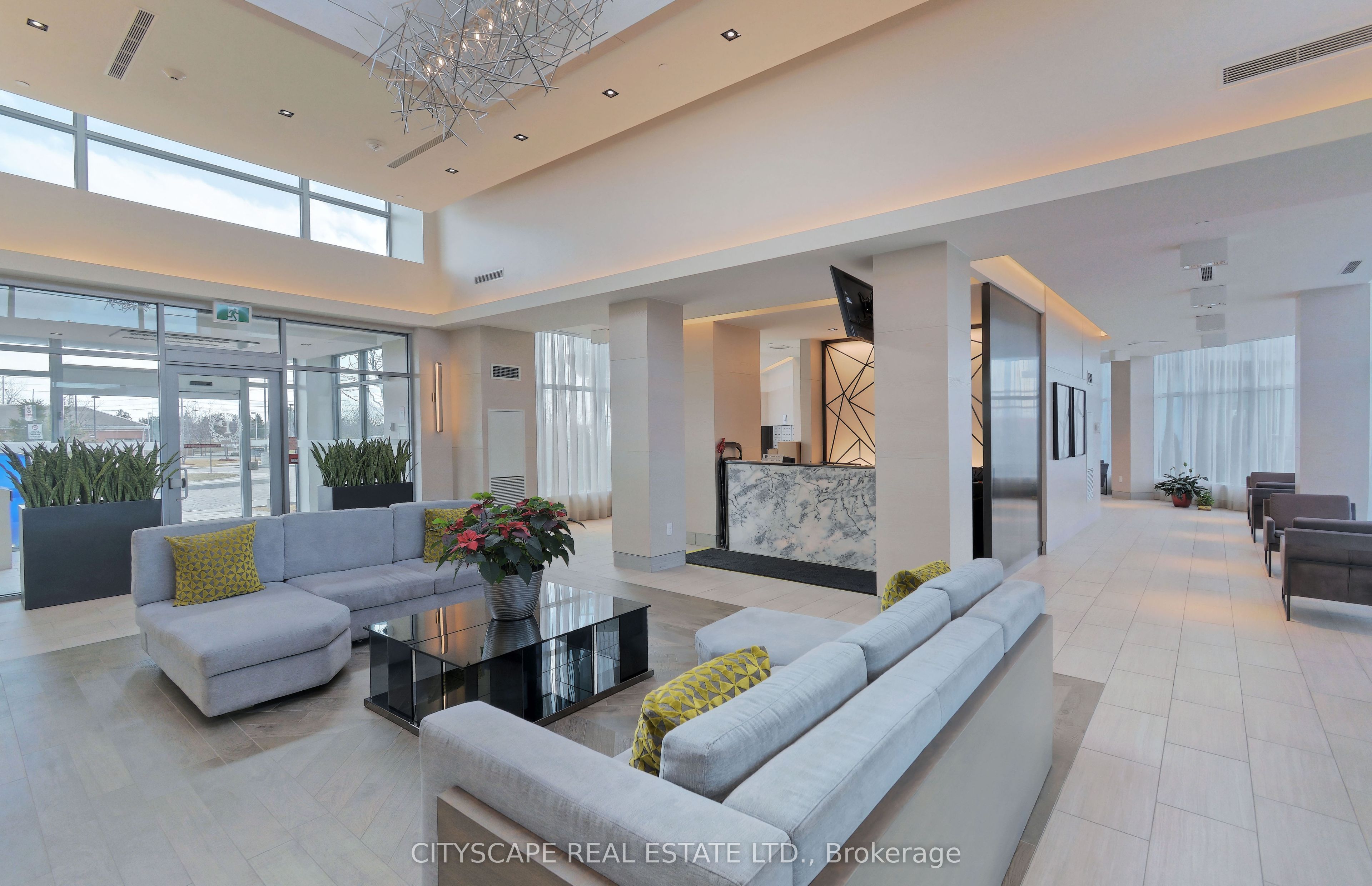 #308 - 4655 Glen Erin Drive Property Photo 5