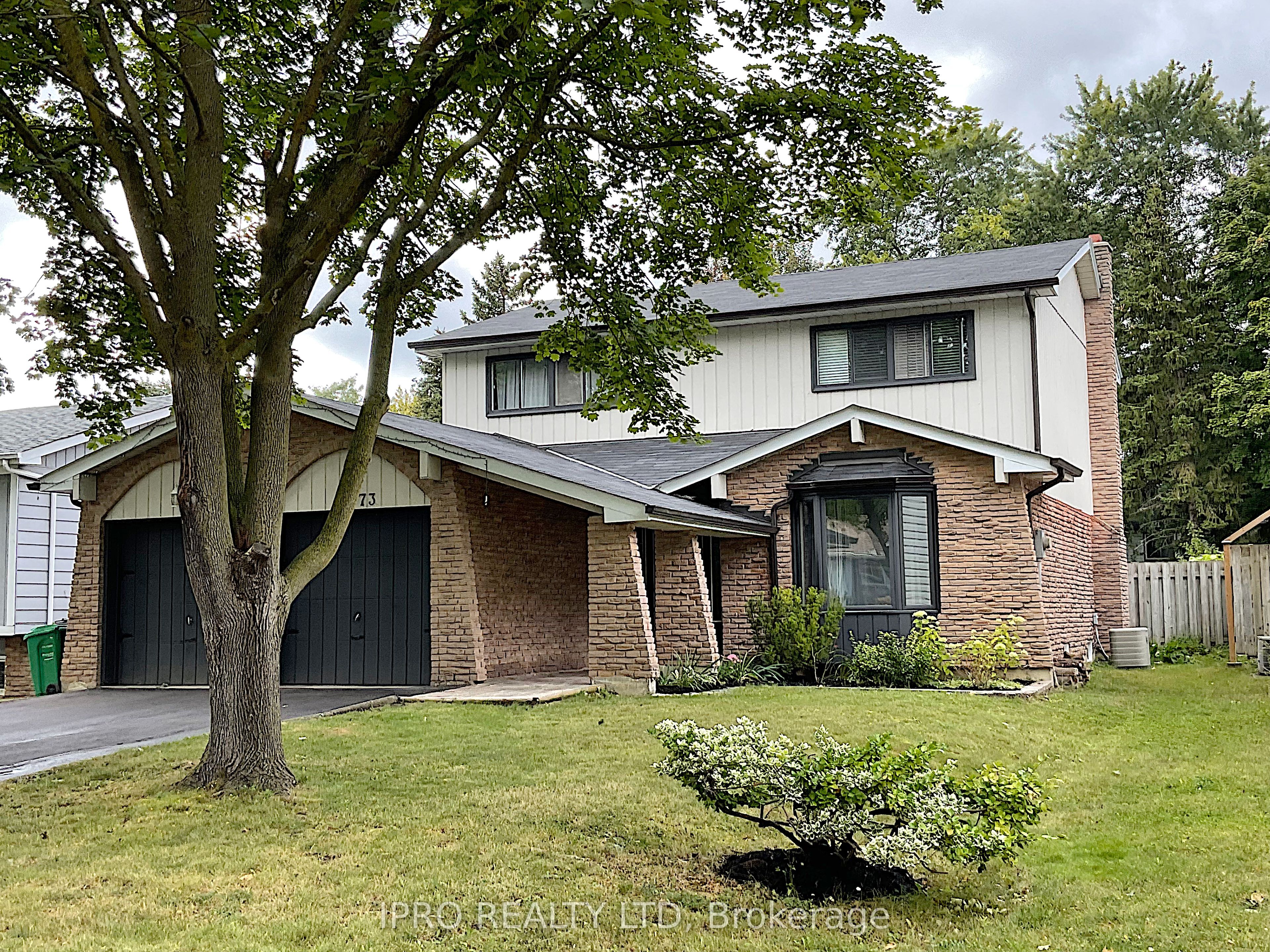 73 Wright Crescent Property Photo 1