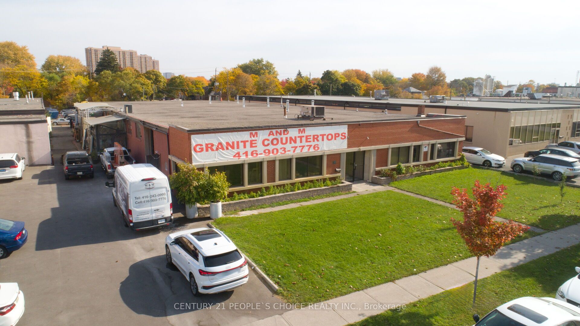 #01 - 63 Torbarrie Road Property Photo 2