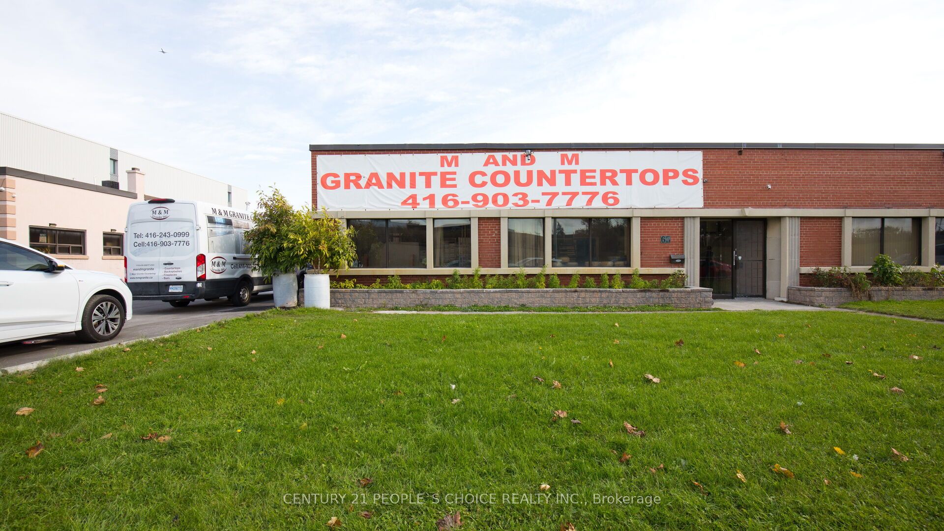 #01 - 63 Torbarrie Road Property Photo 11