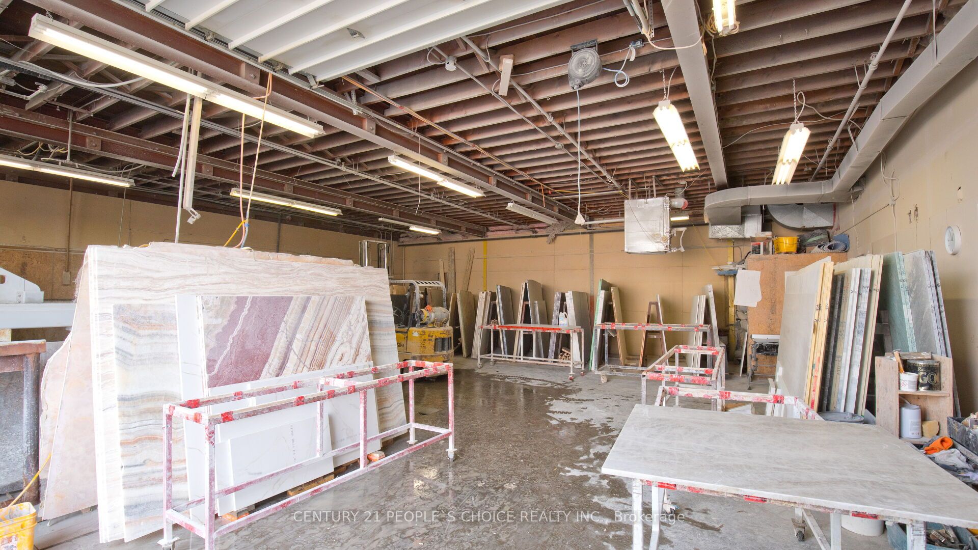 #01 - 63 Torbarrie Road Property Photo 37