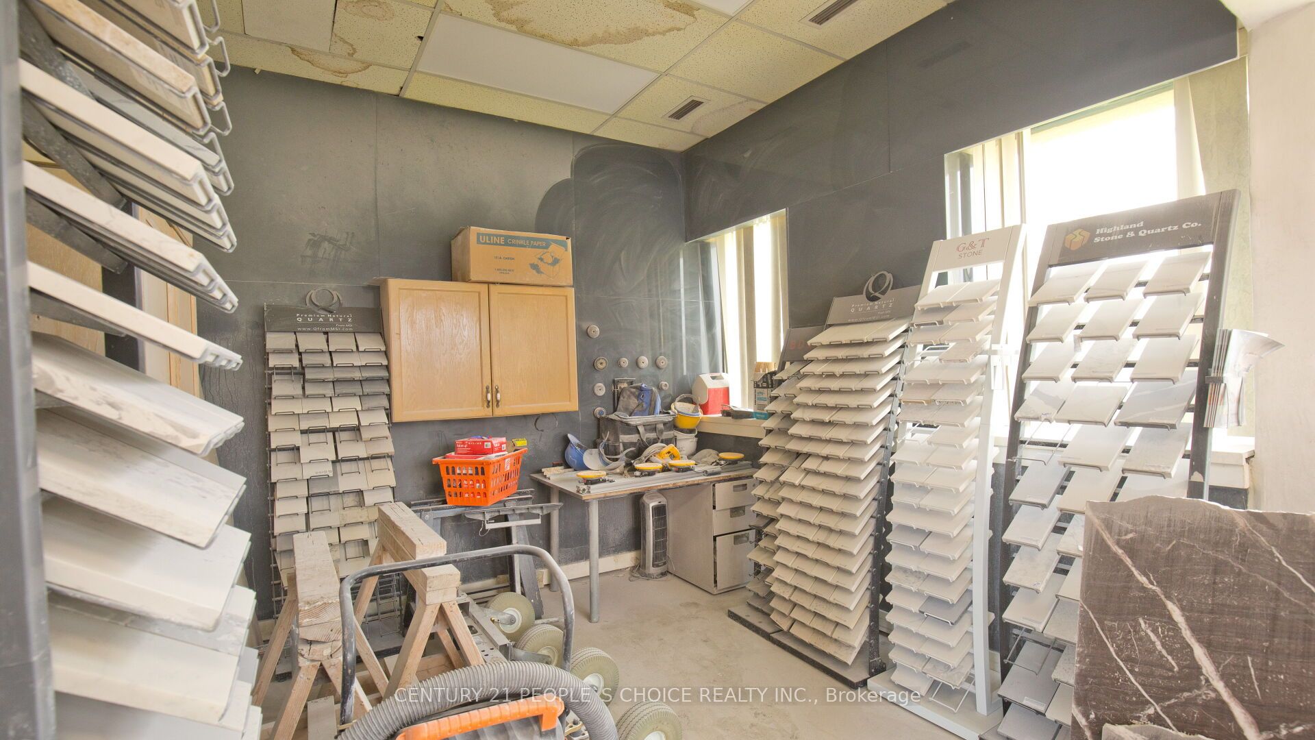 #01 - 63 Torbarrie Road Property Photo 41