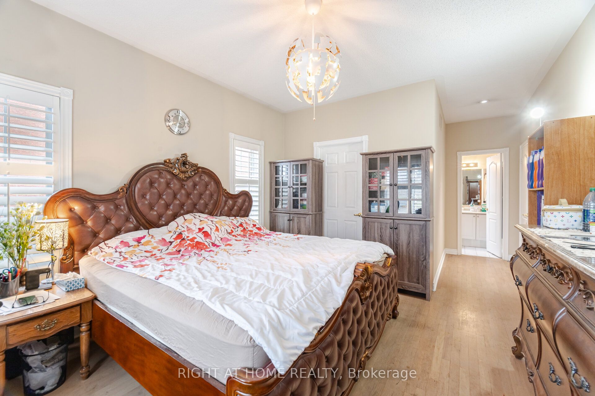 257 Anthony Avenue Property Photo 21
