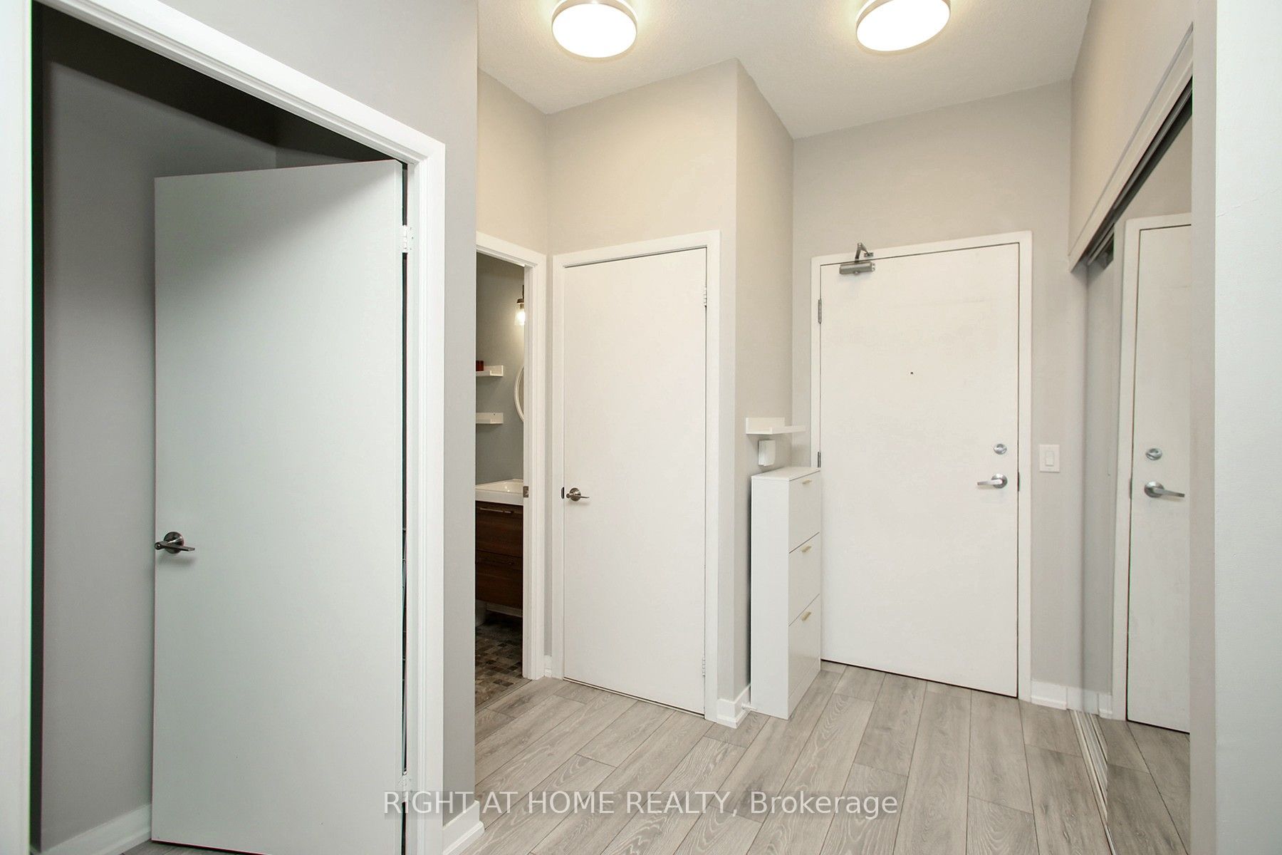 155 Legion Road N 1002 Property Photo 10