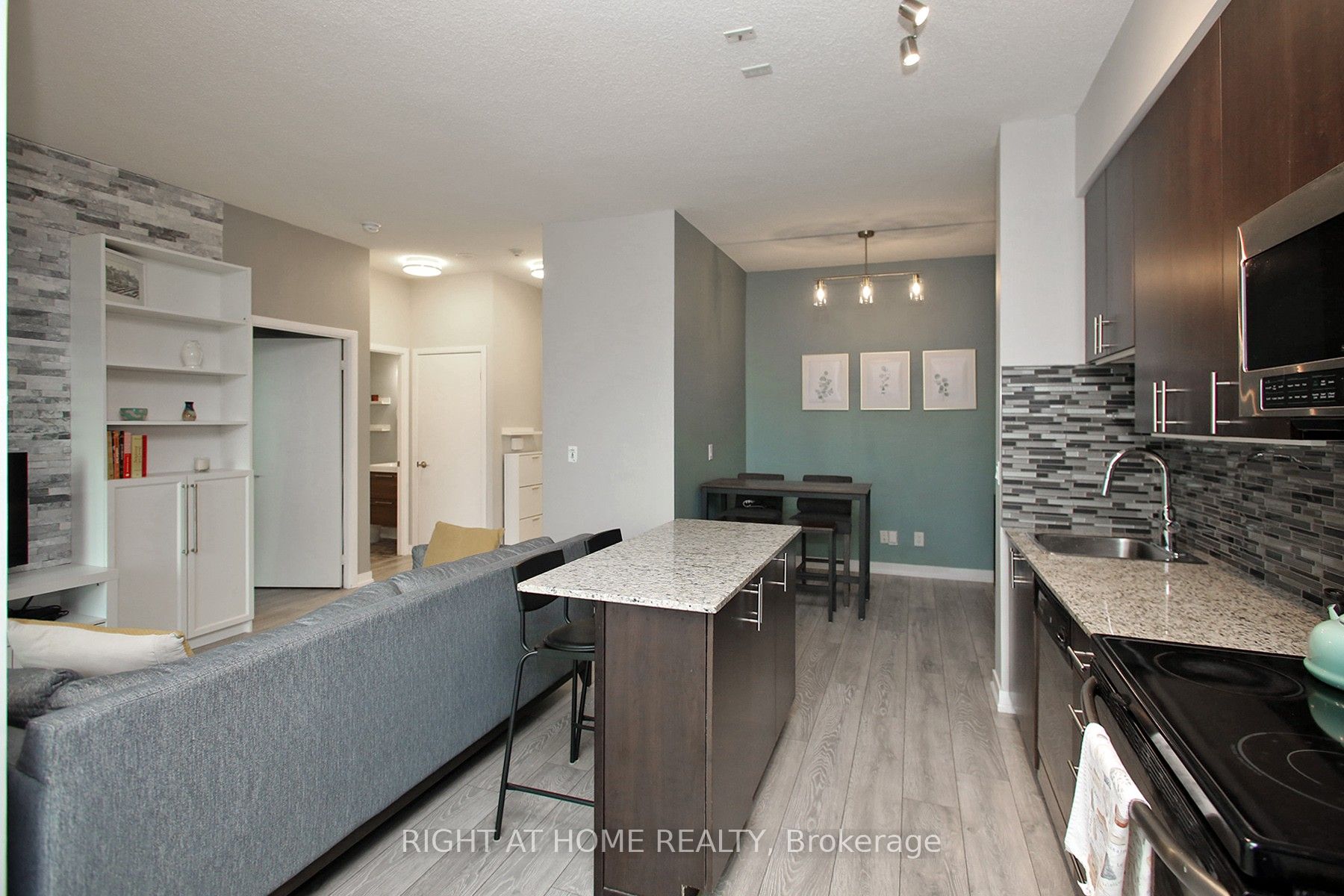 155 Legion Road N 1002 Property Photo 19