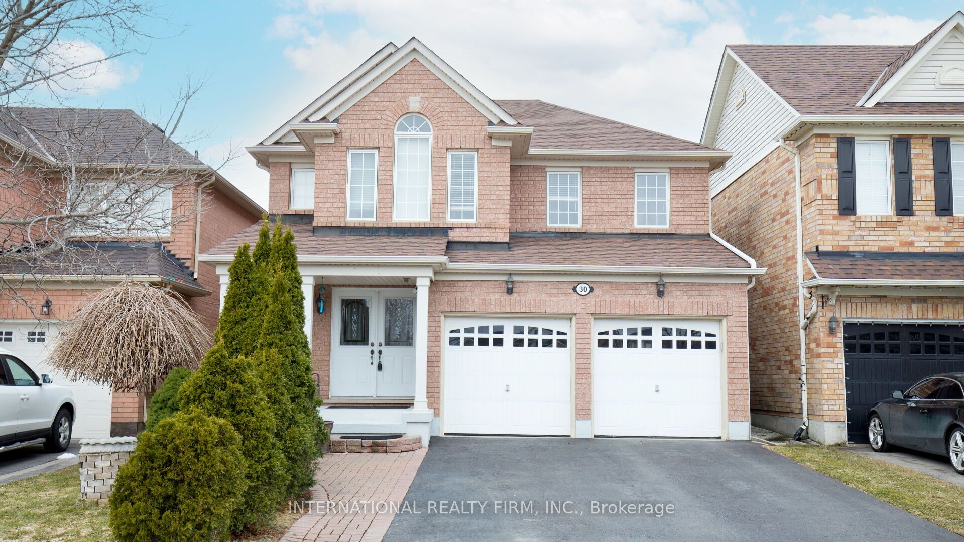 30 Benmore Crescent Property Photo 1