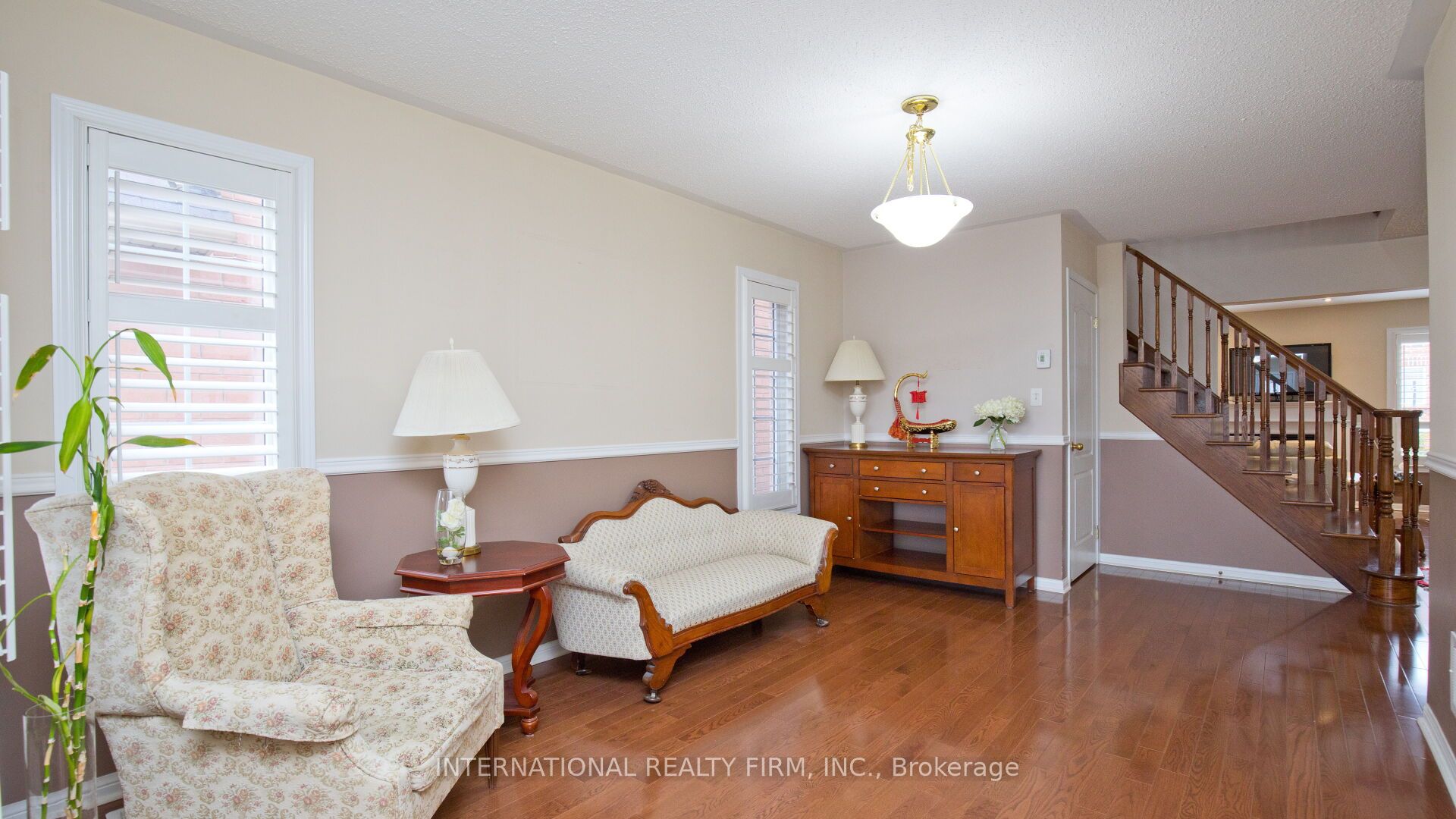 30 Benmore Crescent Property Photo 6