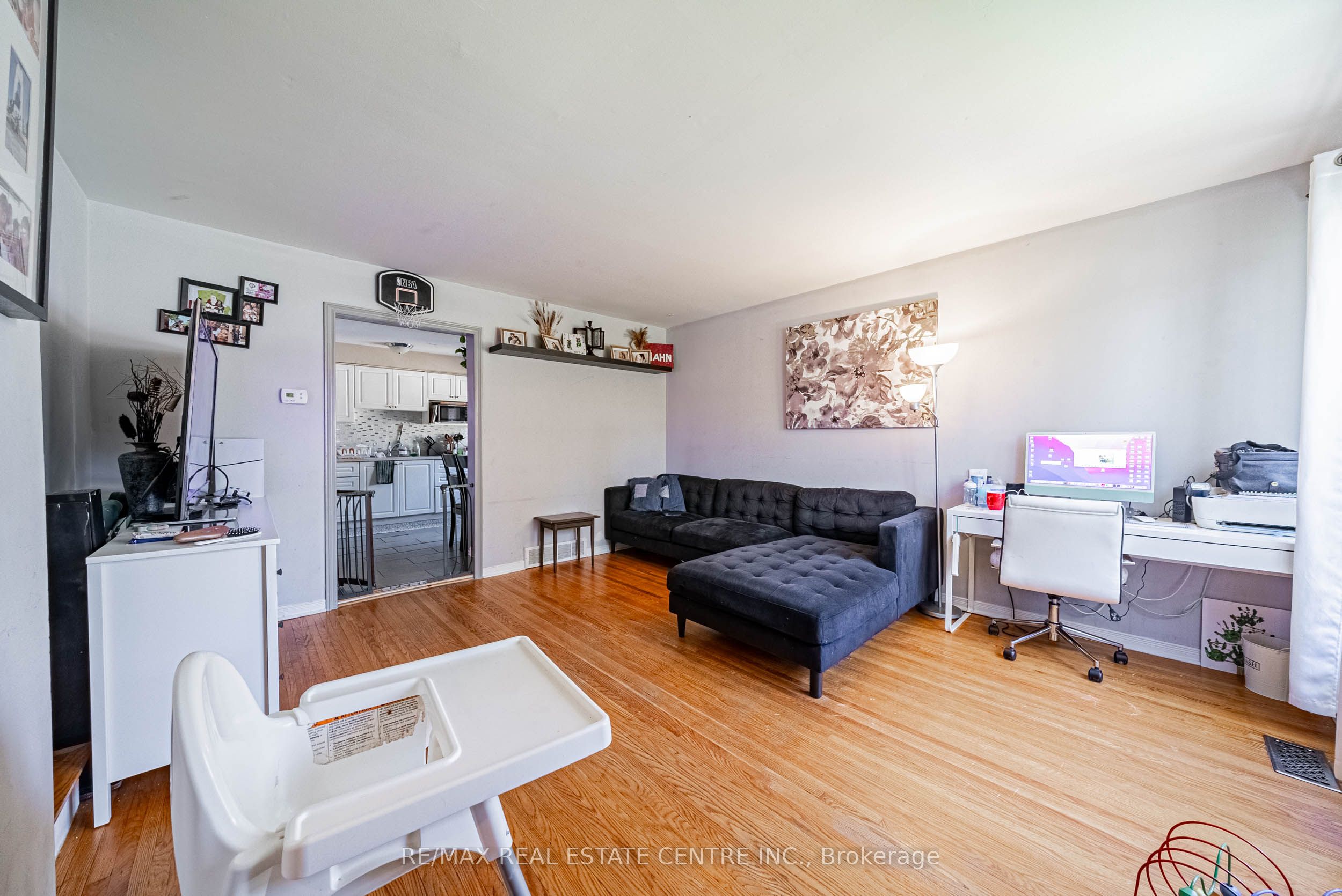 648-654 Francis Road Property Photo 17