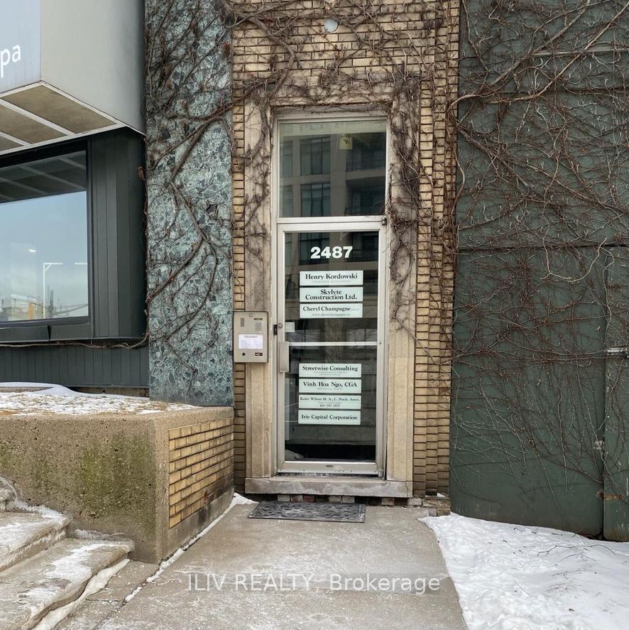 #suite 7 - 2487 Bloor Street Property Photo 2