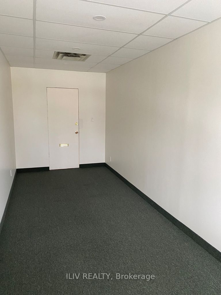 #suite 7 - 2487 Bloor Street Property Photo 4