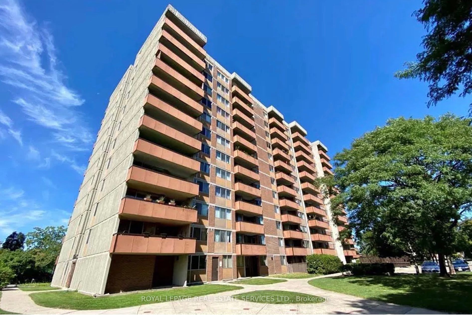 #317 - 165 La Rose Avenue Property Photo 1