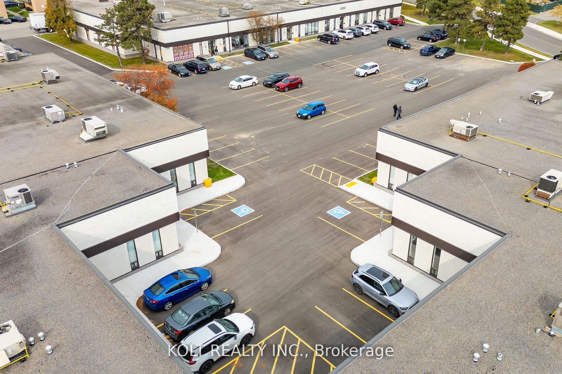 #7 - 5266 General Road Property Photo 3