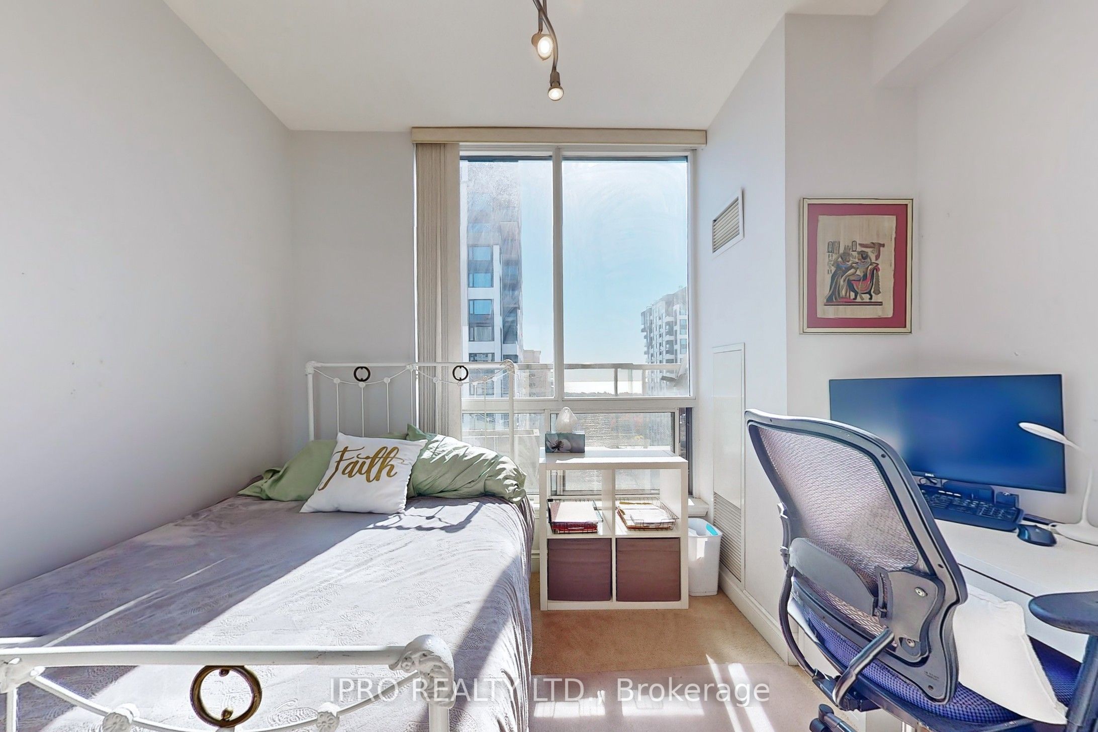 70 High Park Avenue 1804 Property Photo 23